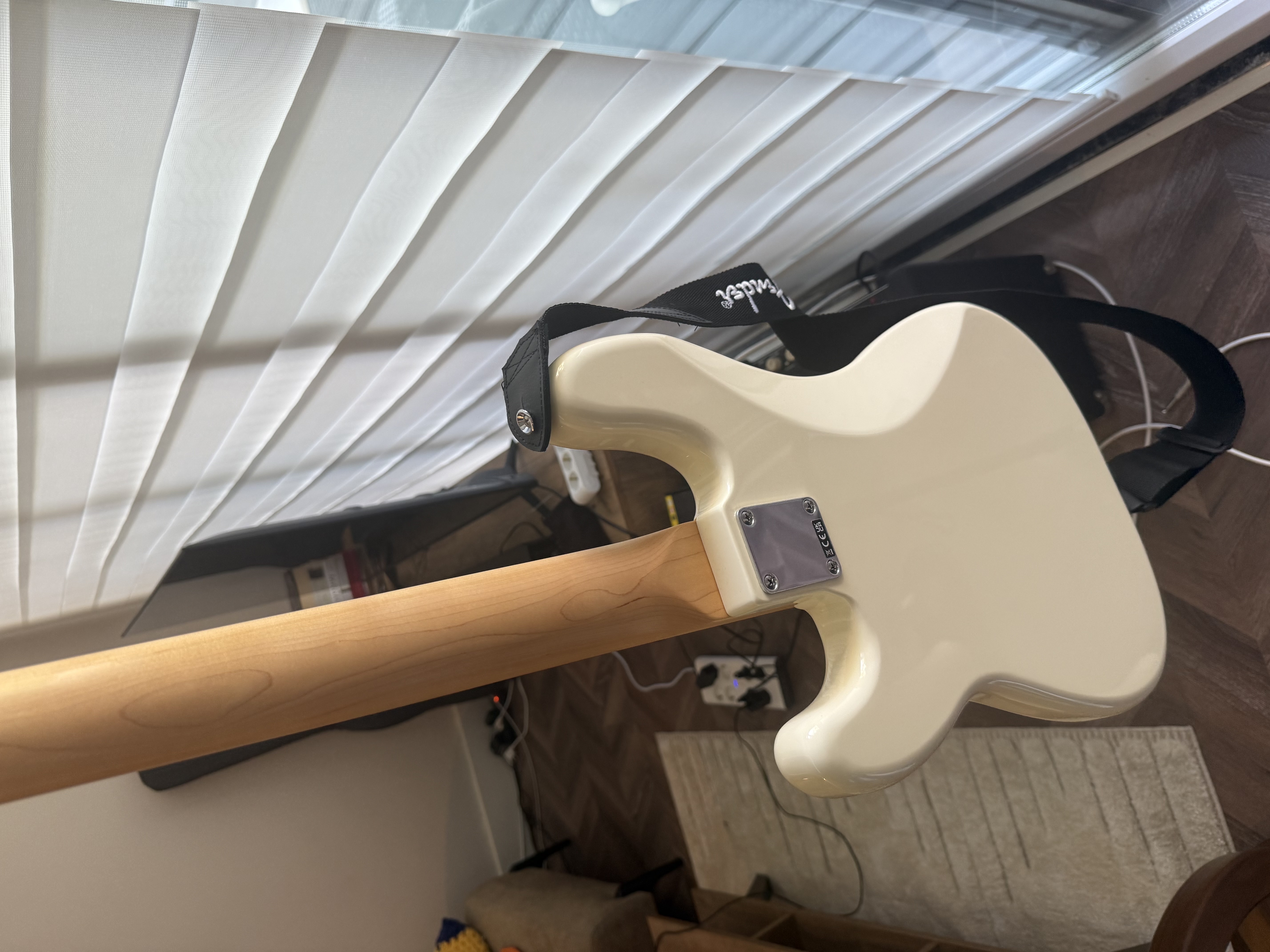 Fender standart precision bass 6