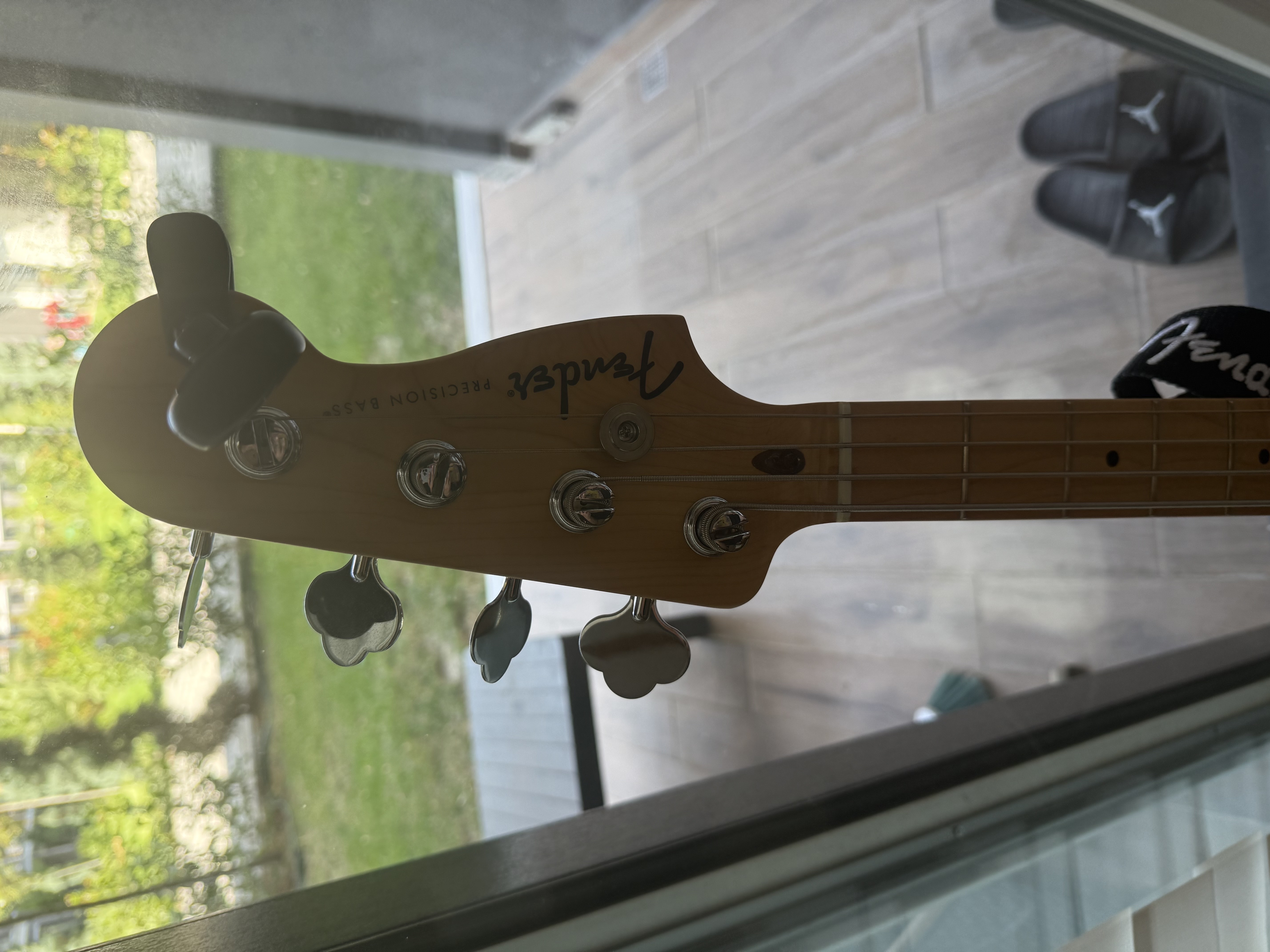 Fender standart precision bass 3