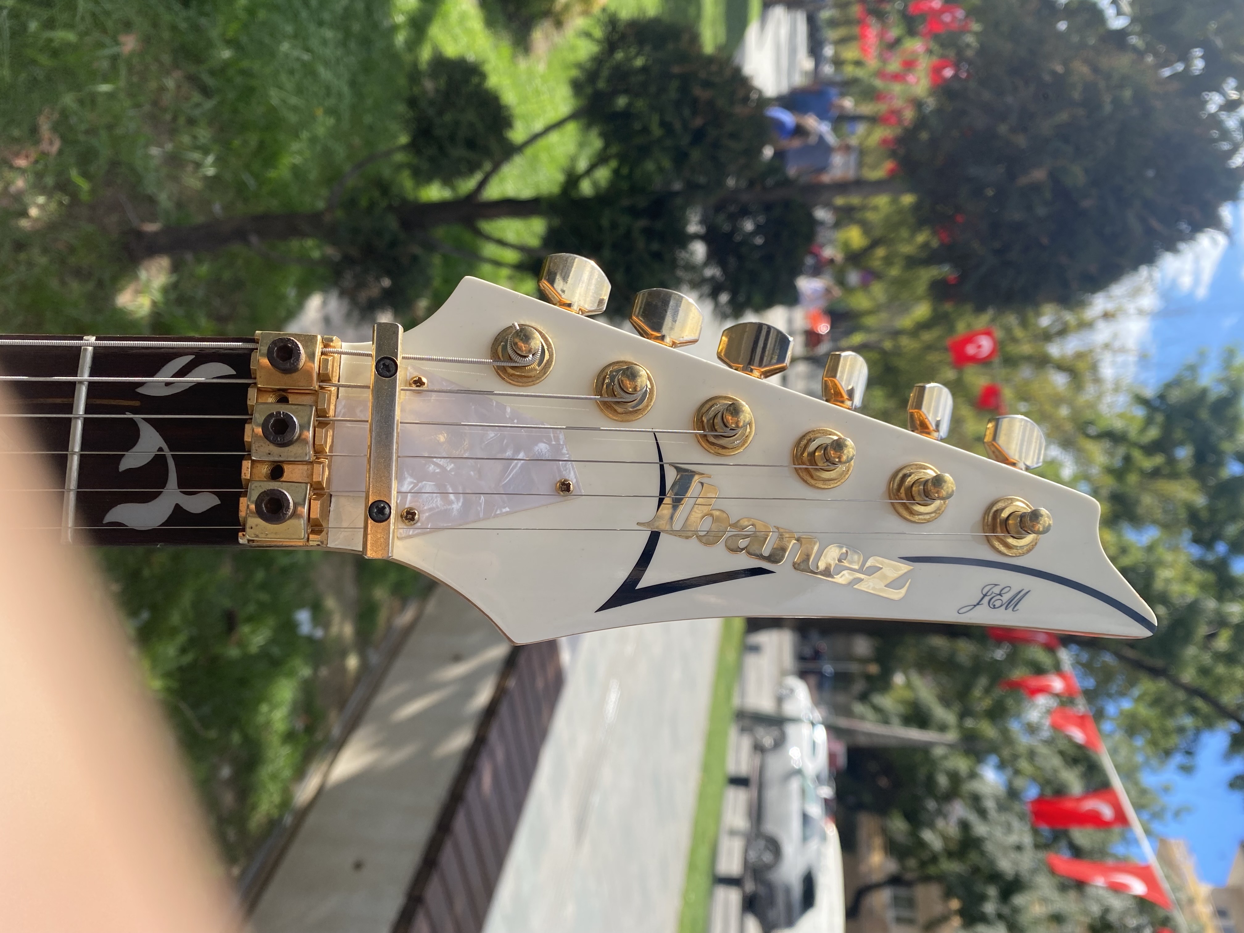 ibanez jem 7