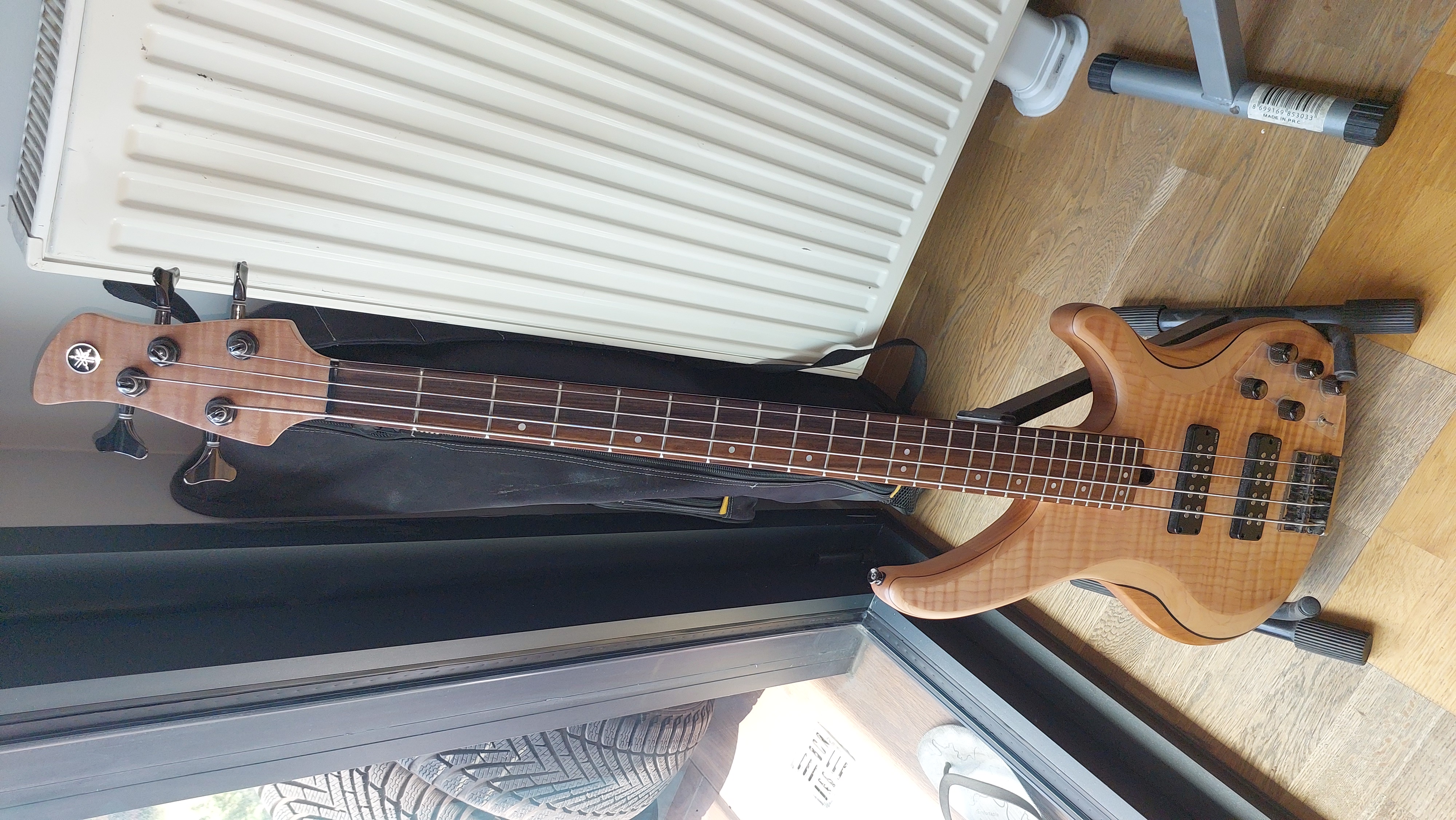 Yamaha TRBX604 1
