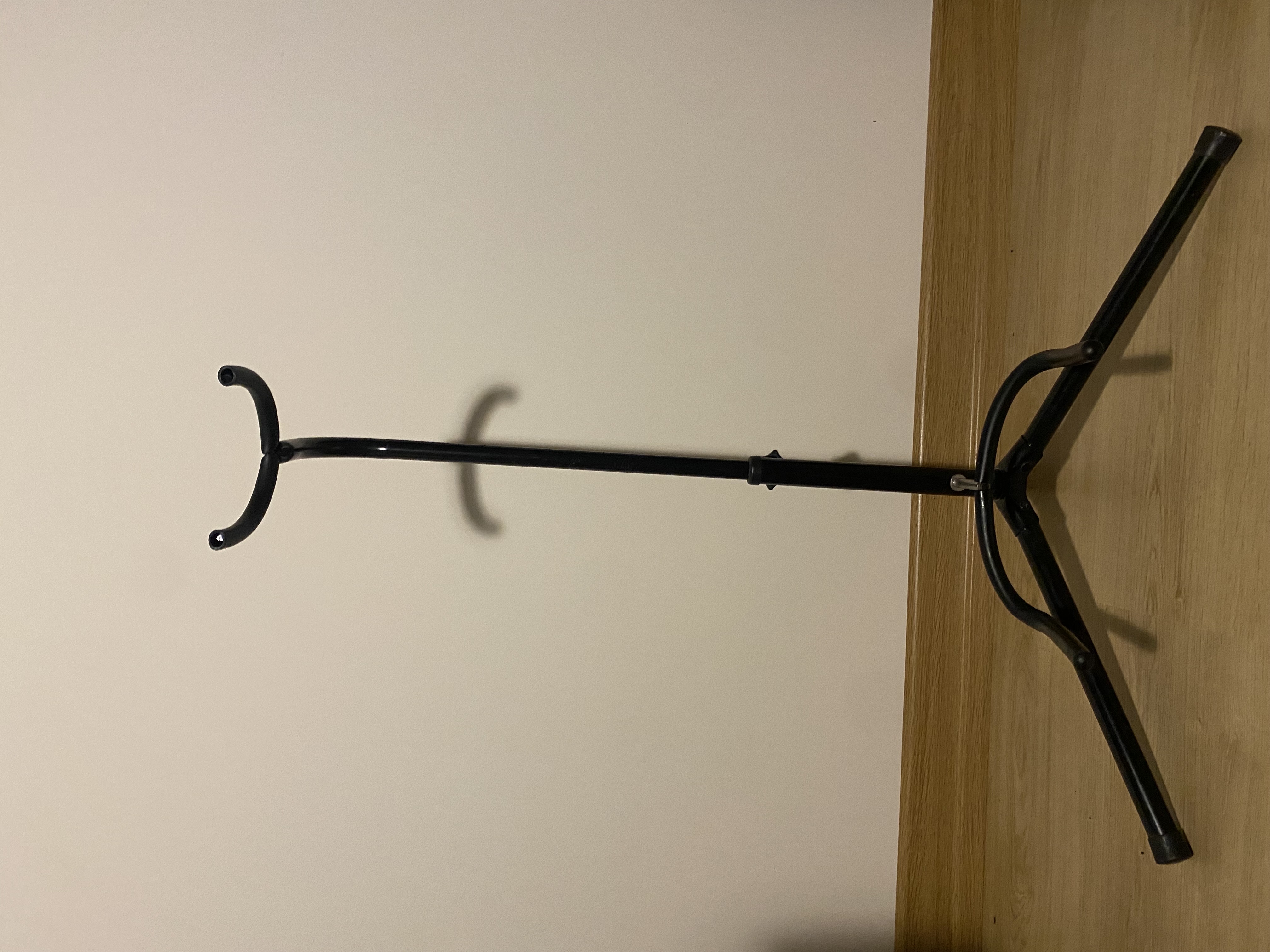 Gitar Standı 1