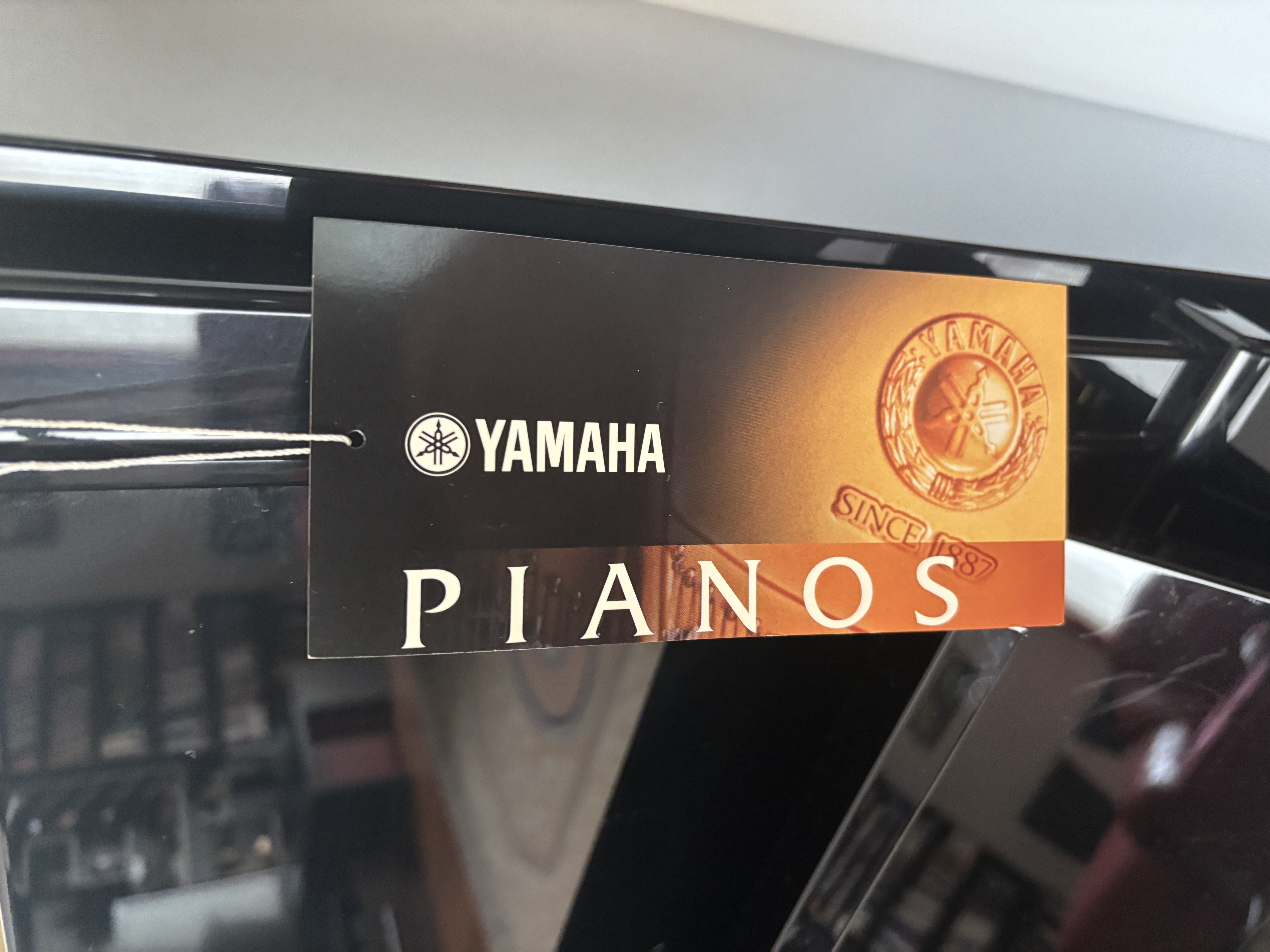 Yamaha U1 Duvar Tipi Akustik Piyano 8