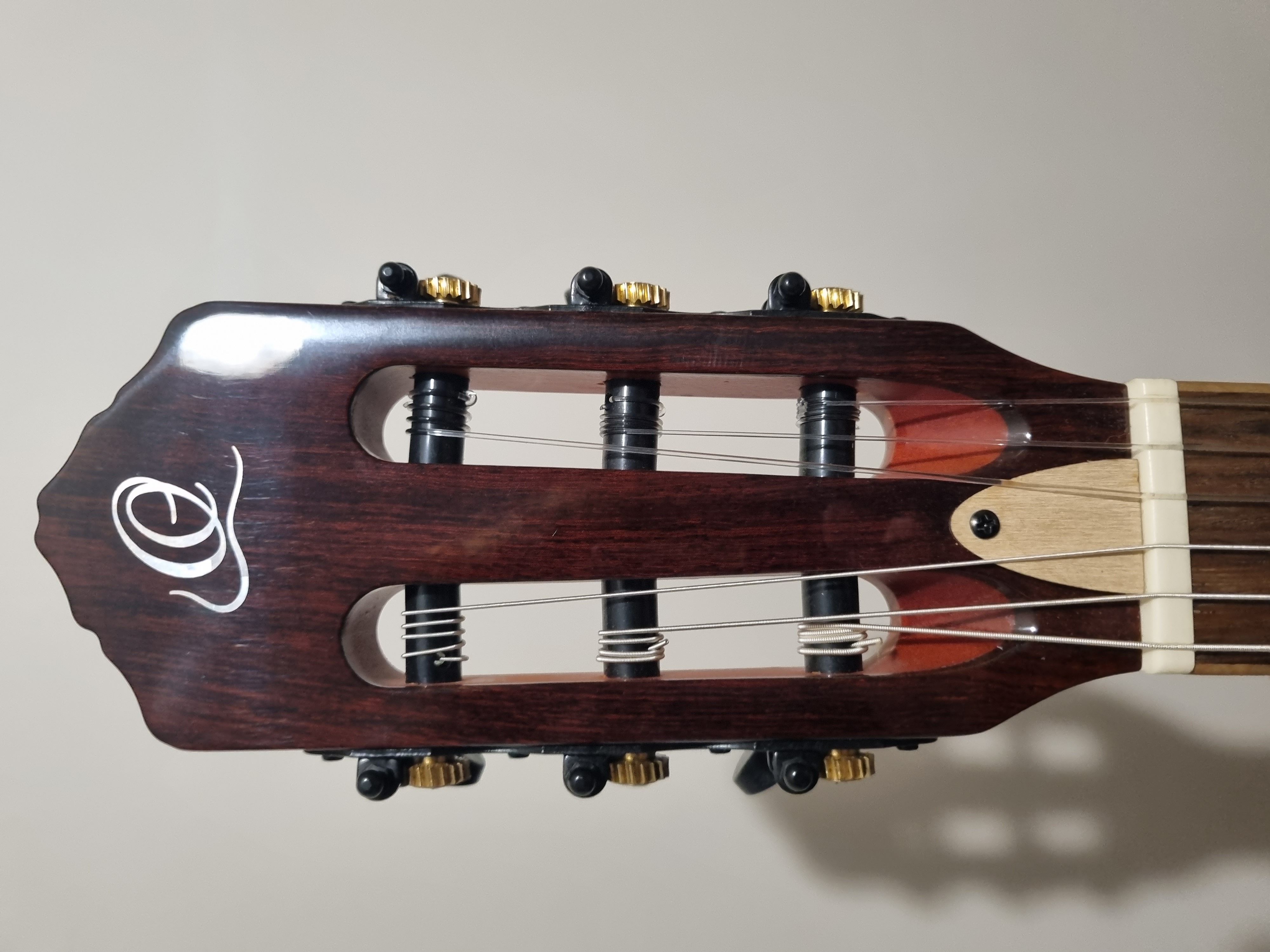 Ortega TourPlayer Deluxe RTPDLX- FMA Elektro Klasik Gitar (Blue Burst) 4