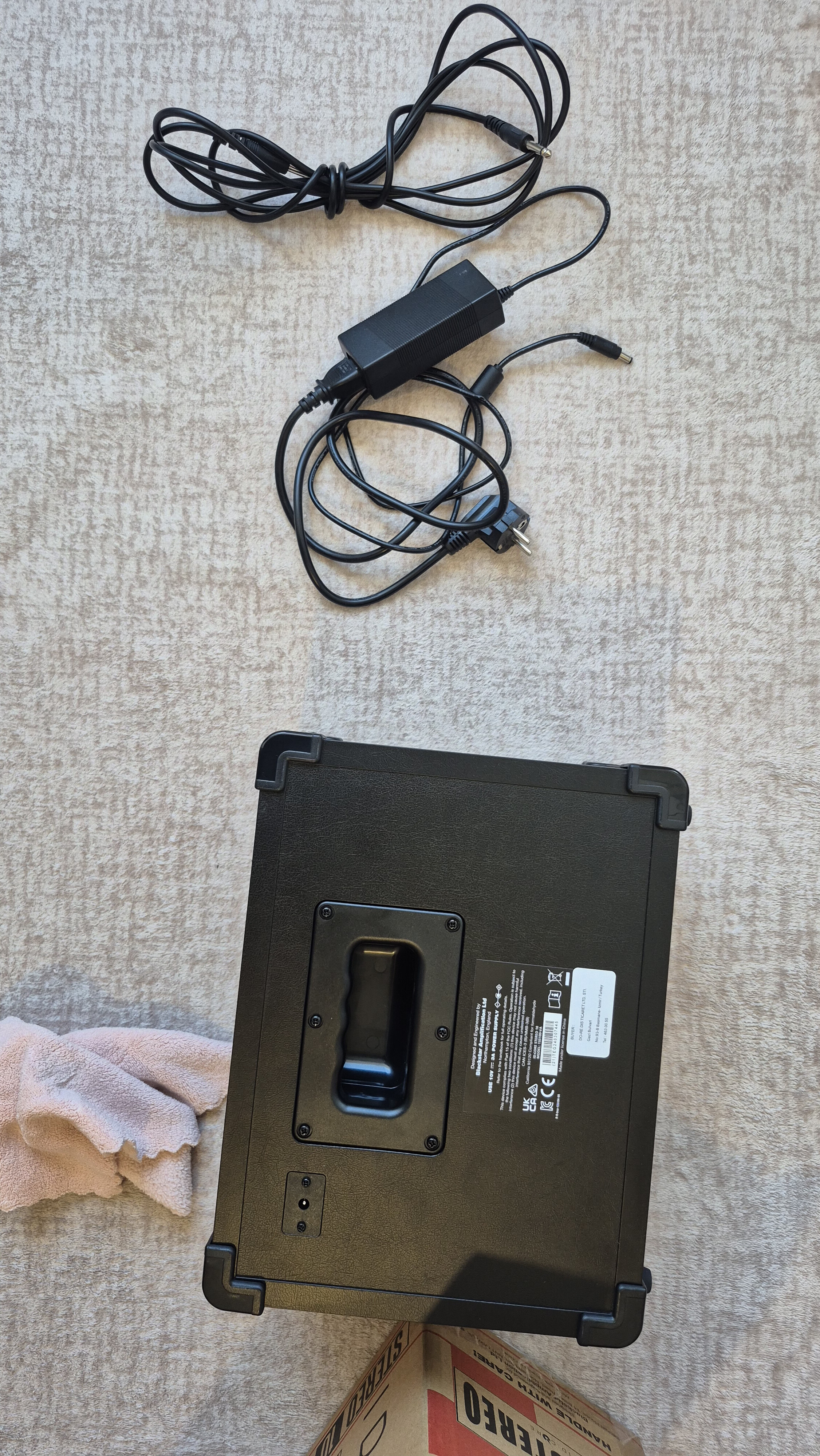 Donner DST 100B elektro gitar ve Blackstar ID:Core 10 V4 Dijital Kombo Elektro Gitar Amfi 7