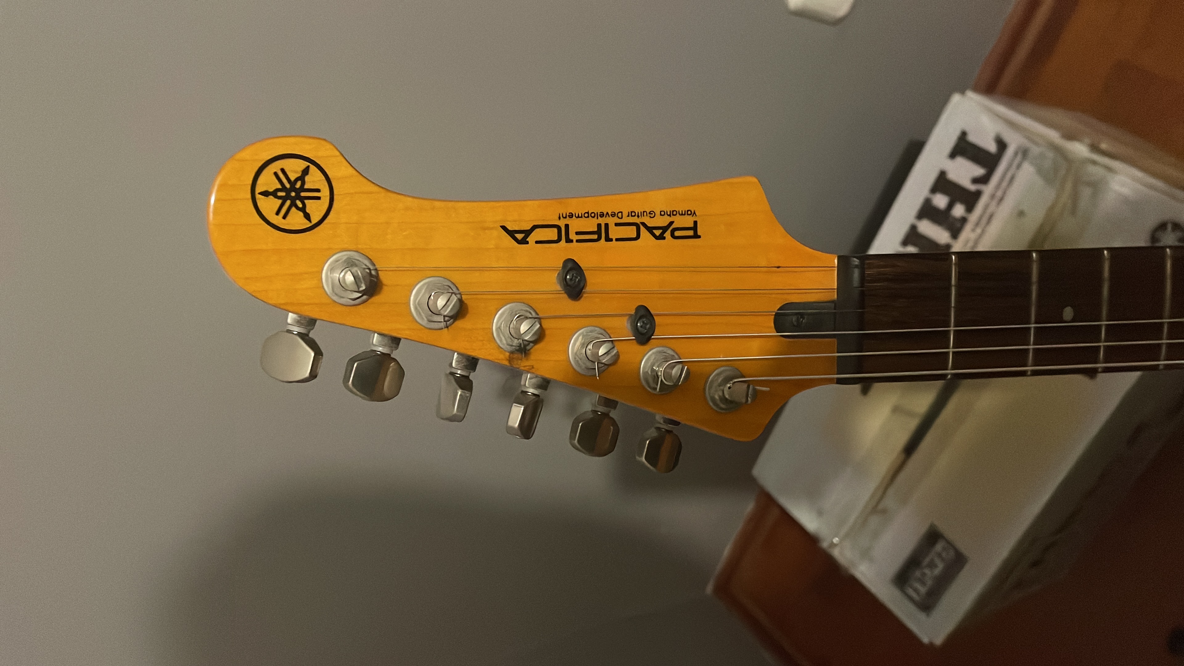 Yamaha Pacifica 510V 5