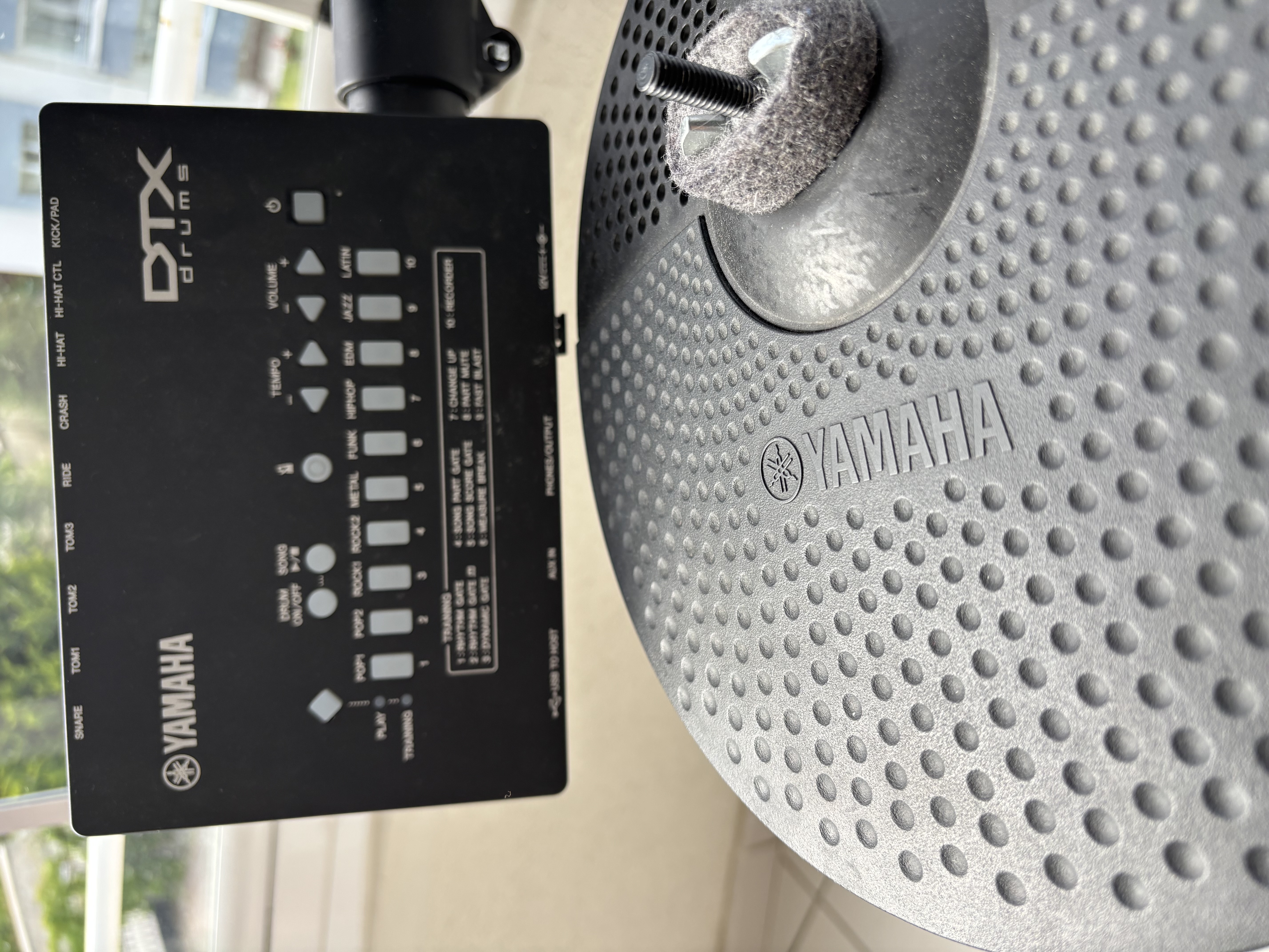 Yamaha DTX452k Dijital Davul 3