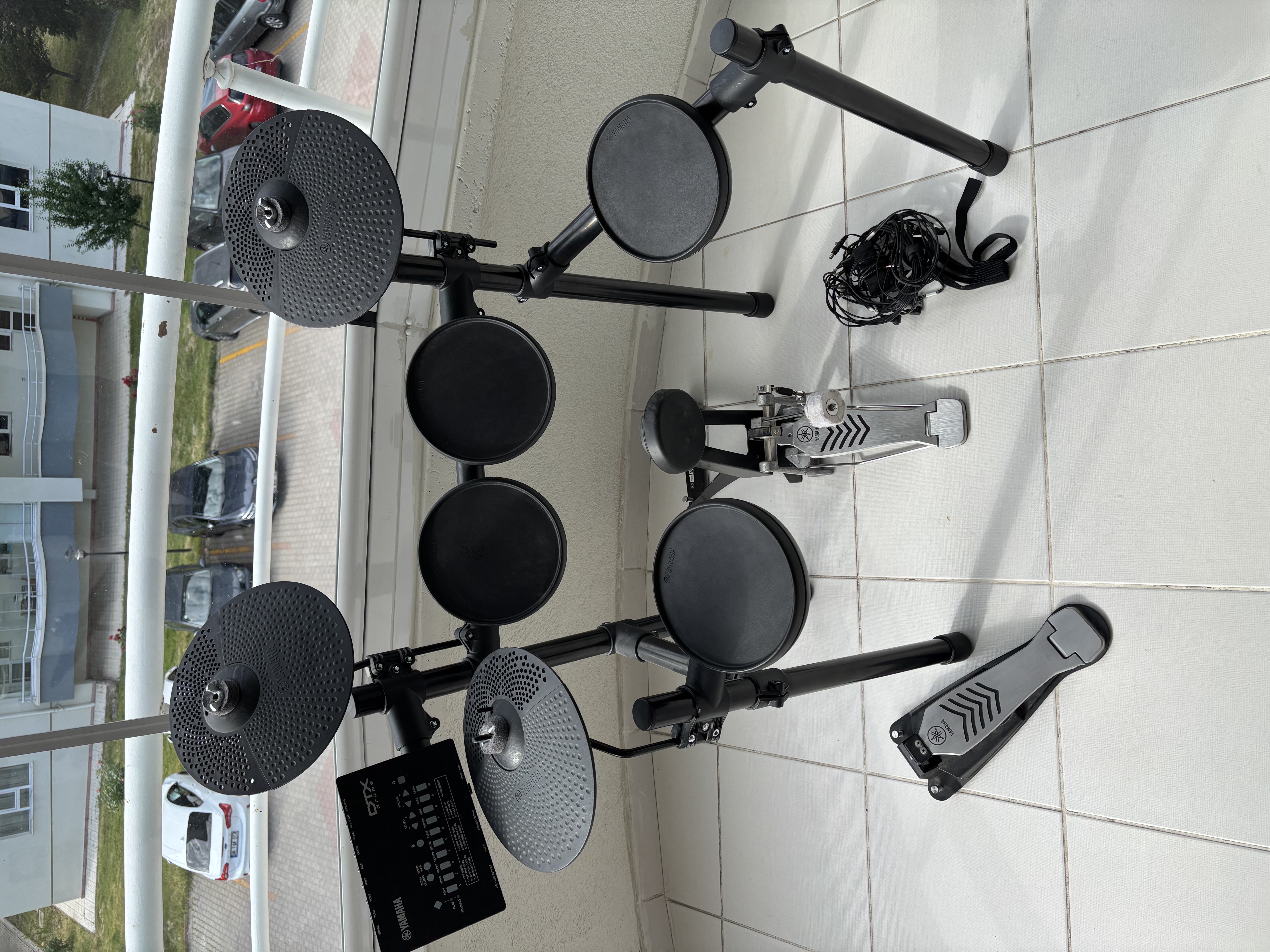 Yamaha DTX452k Dijital Davul 6