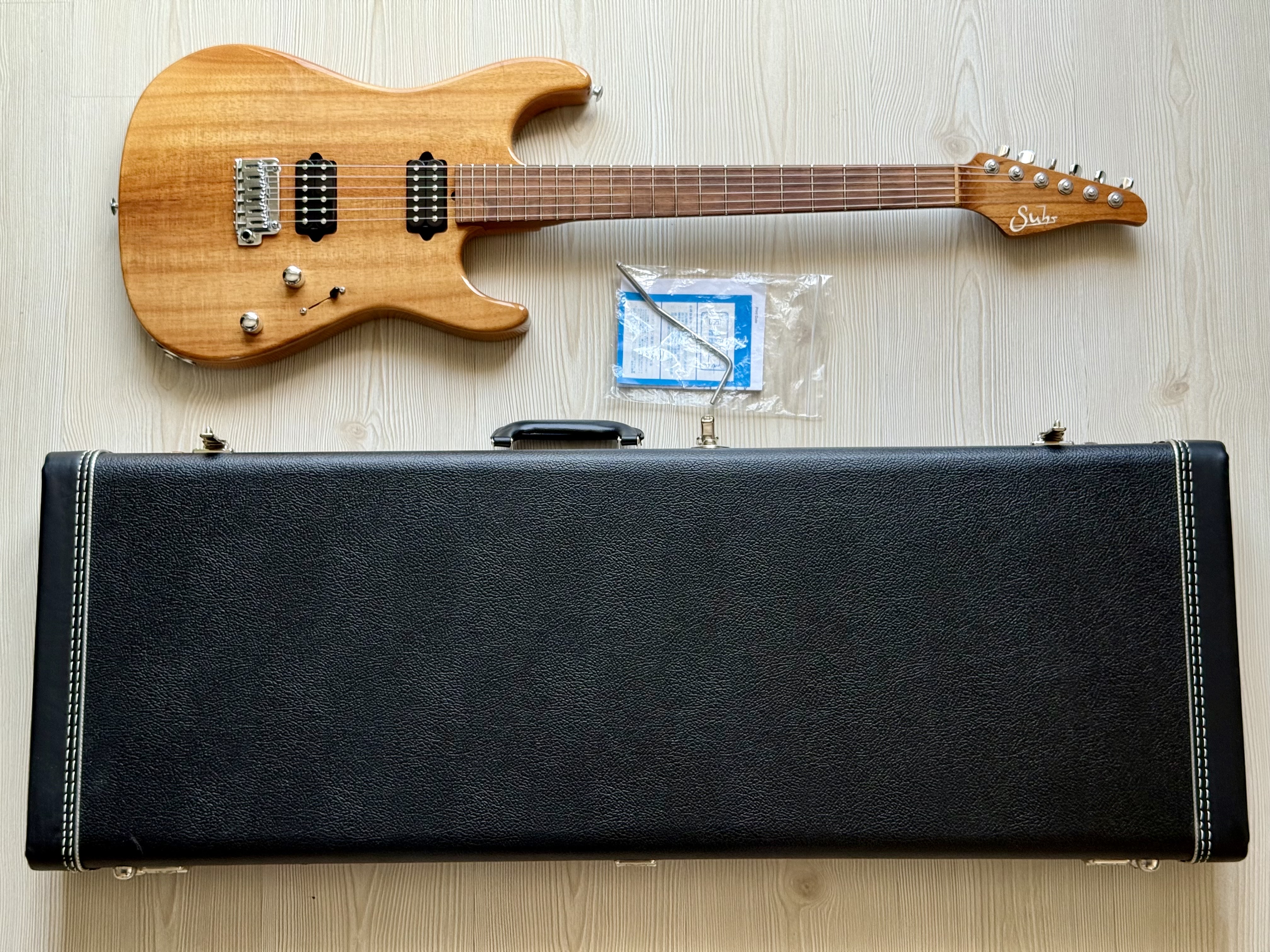 Suhr Custom Standard Koa & Pau Ferro 1