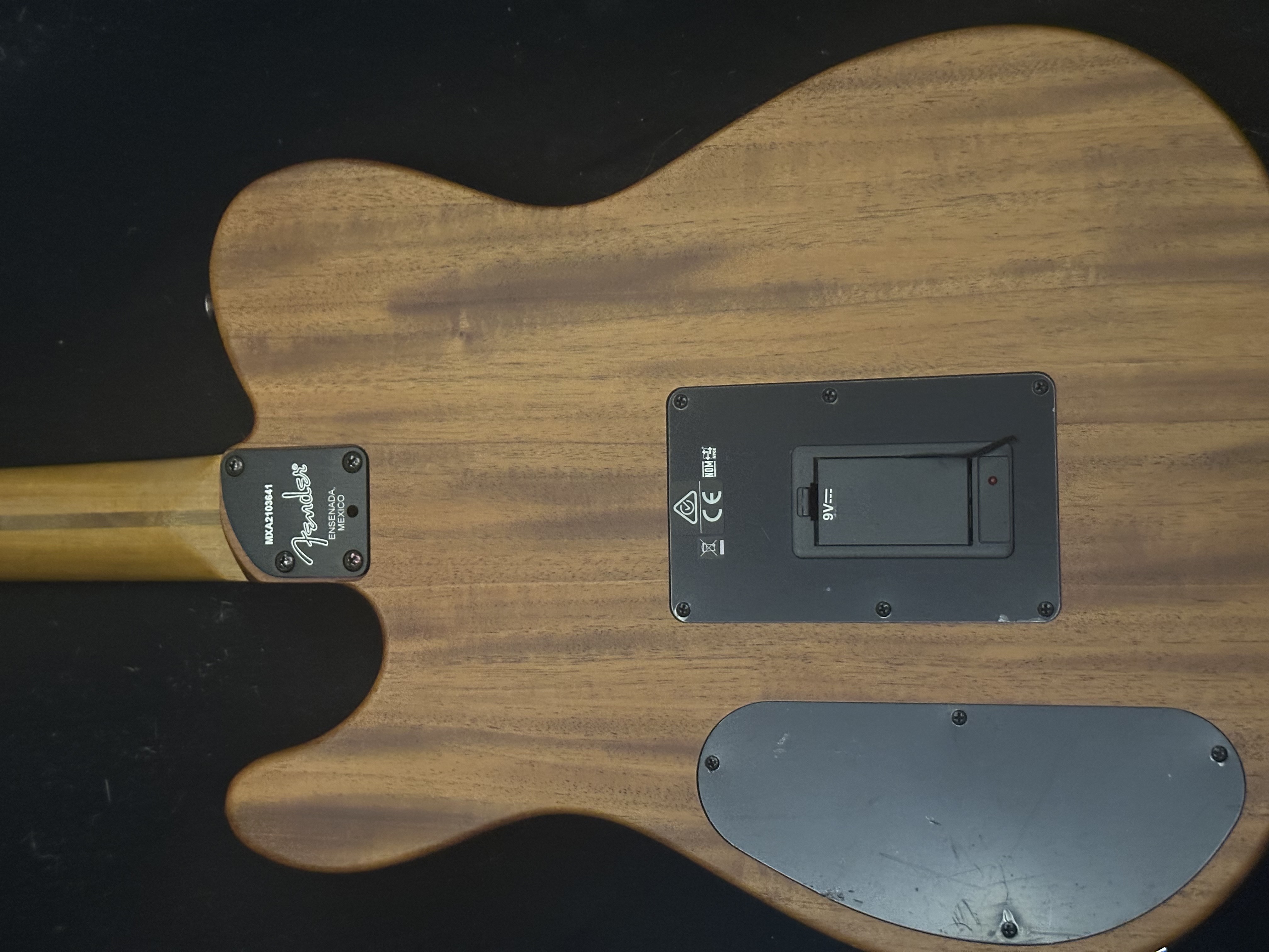 Fender Acoustasonic Player Telecaster 8