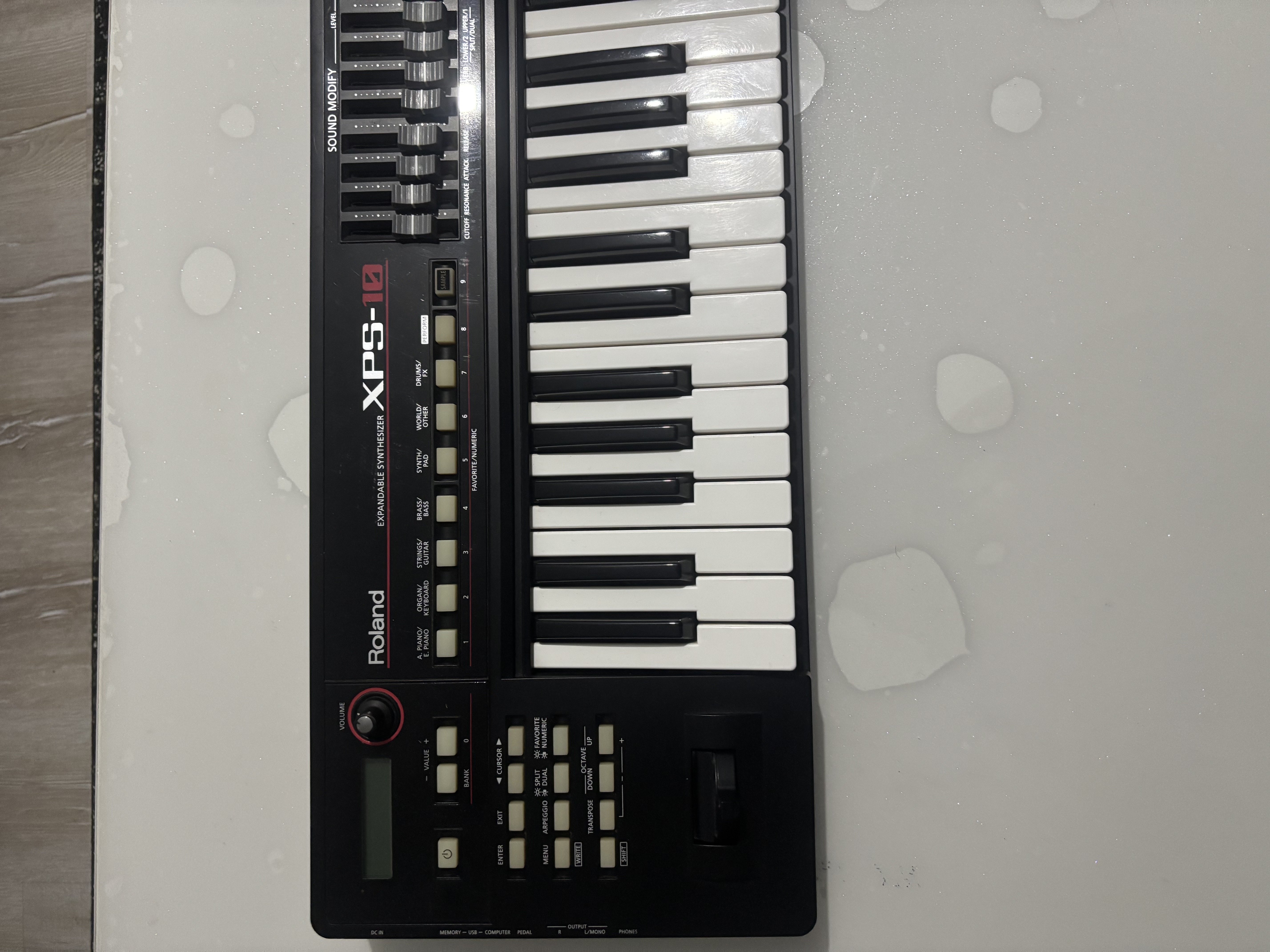roland xps-10 4
