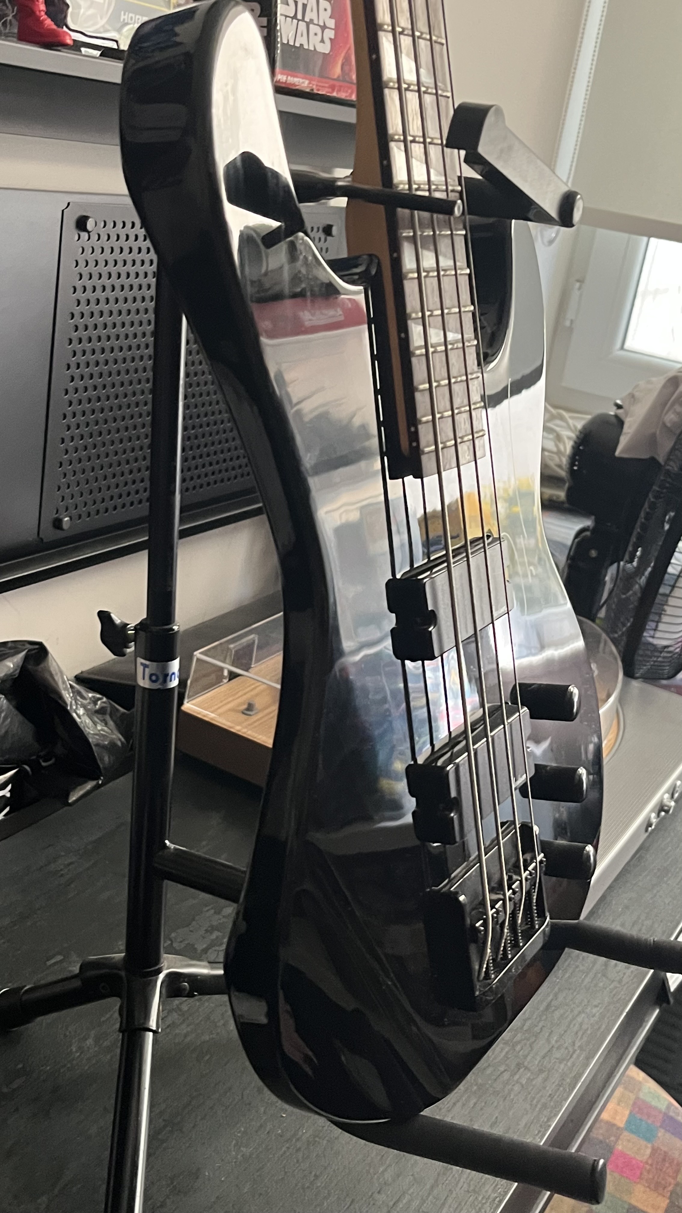 Jackson JS2 Satin Black Bas Gitar DAVID ELLEFSON imzalı . 6