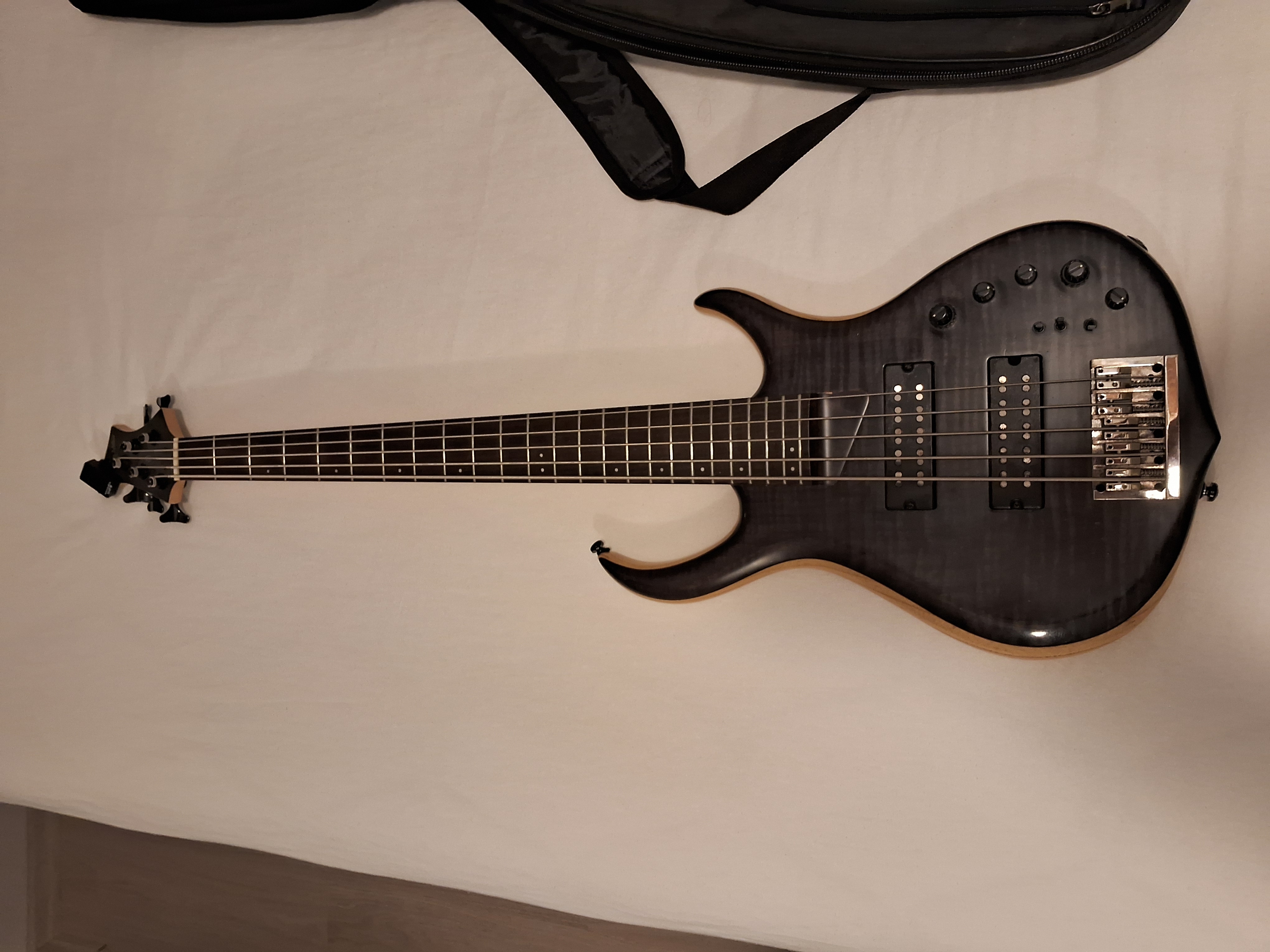 marcus miller m7 5telli 2