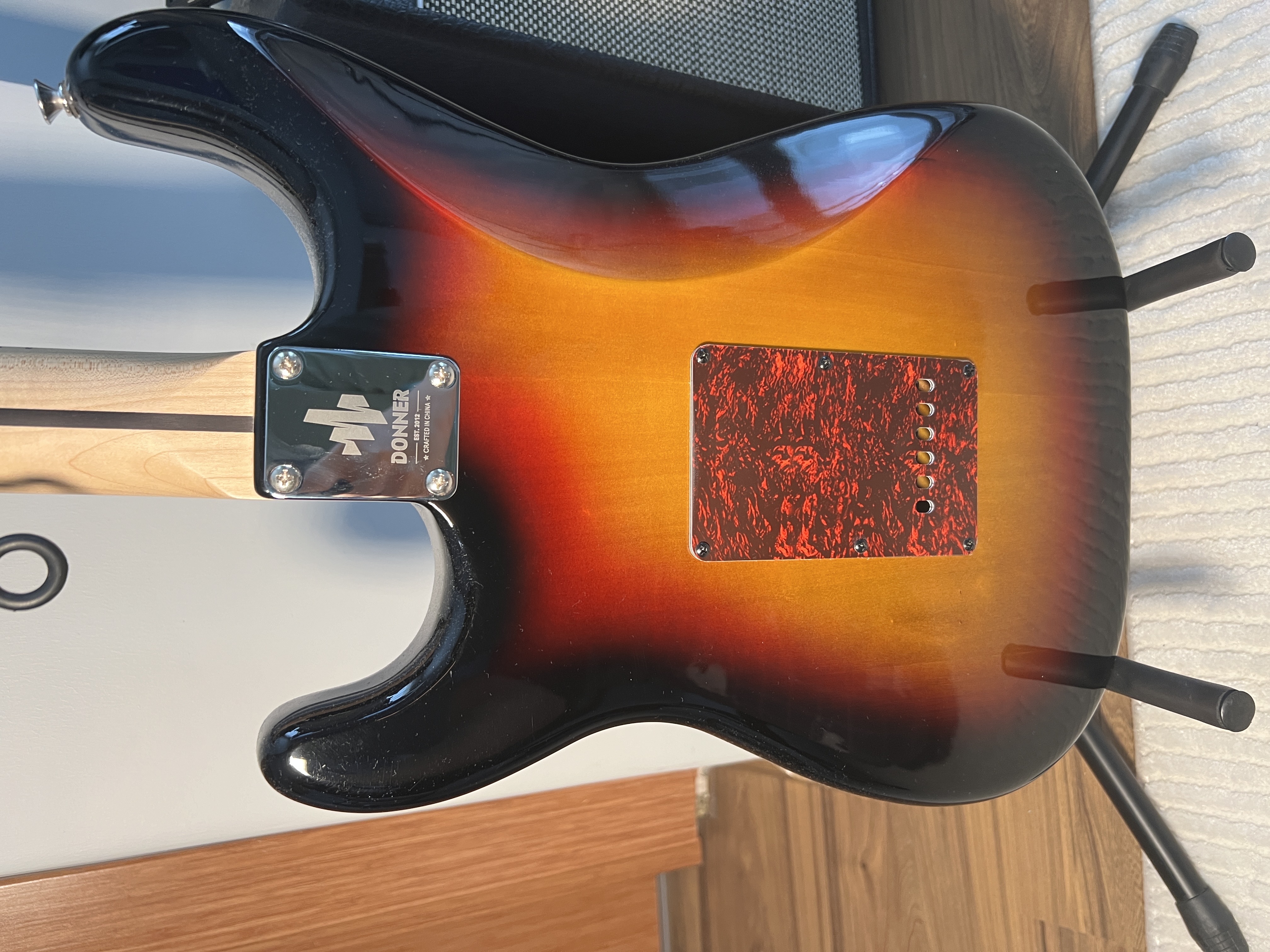 Donner DST-152 Elektro Gitar Stratocaster 6