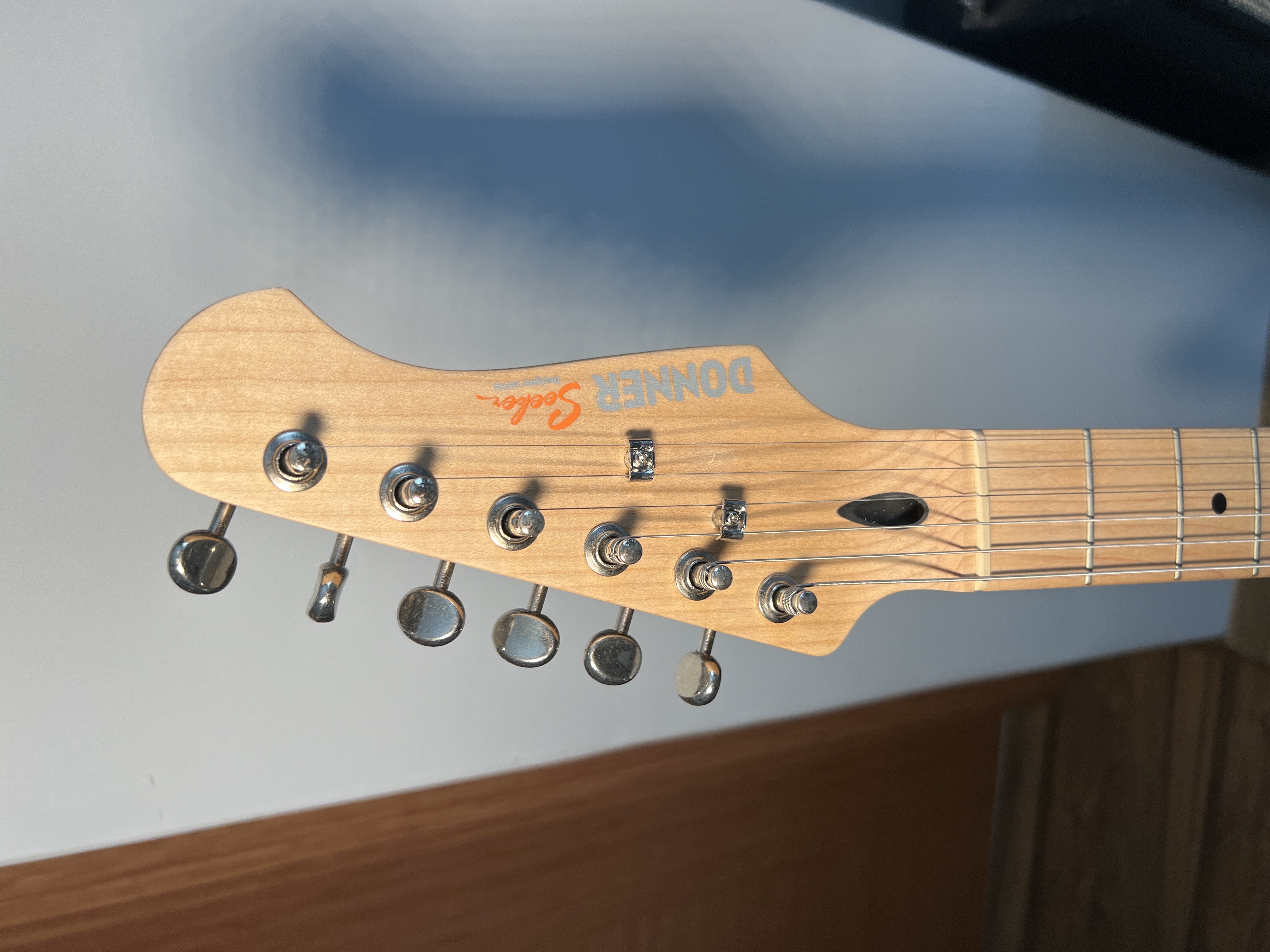 Donner DST-152 Elektro Gitar Stratocaster 3