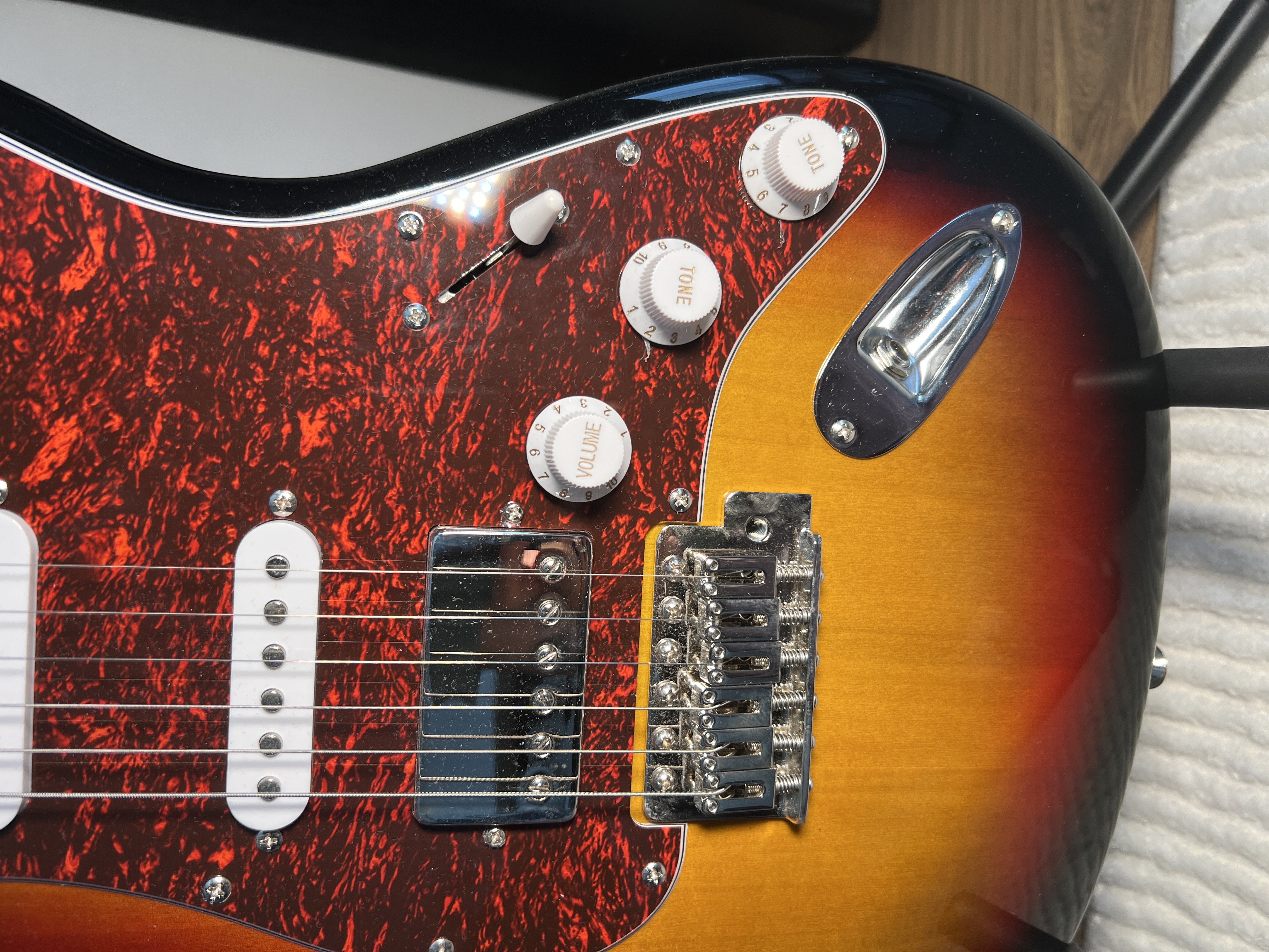 Donner DST-152 Elektro Gitar Stratocaster 8