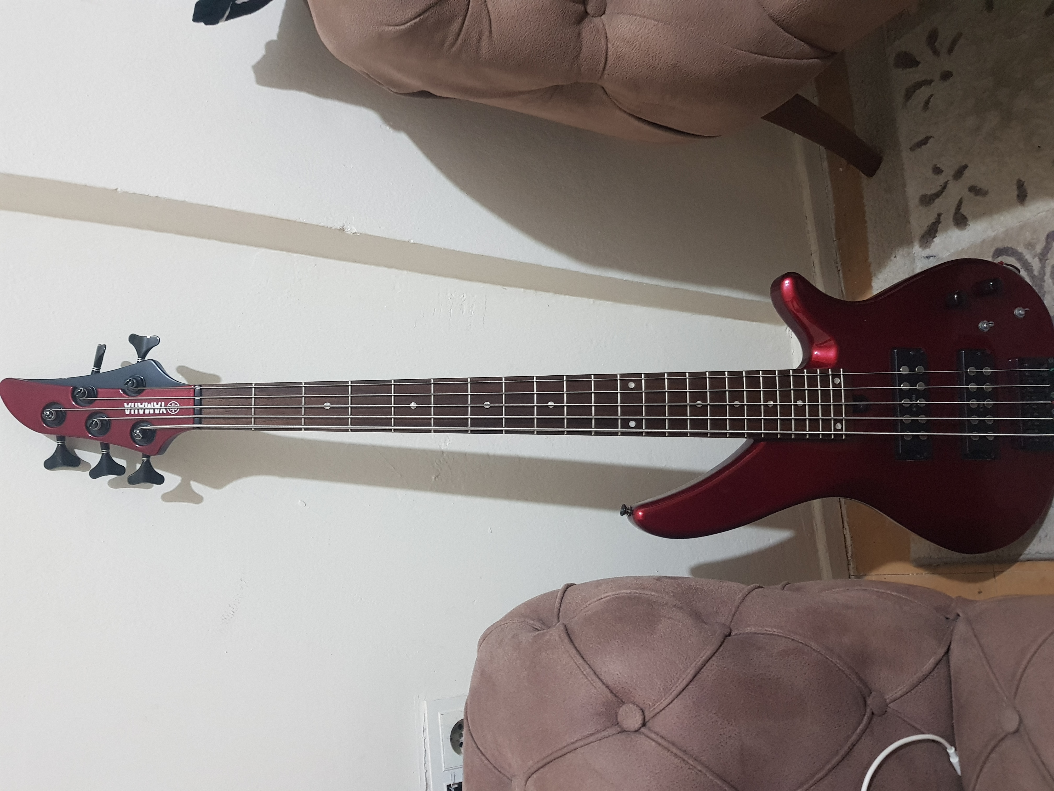 Yamaha RBX375 5 Telli Aktif Bas Gitar 1