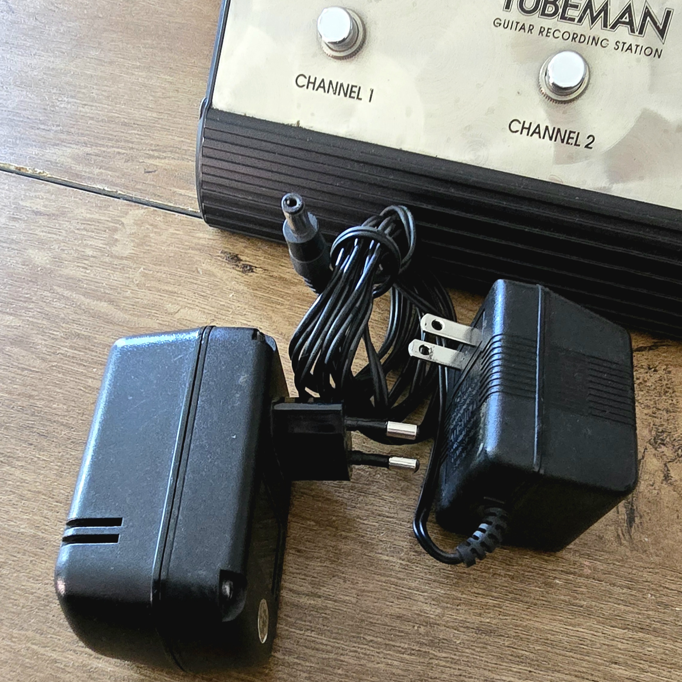 Hughes & Kettner TubeMan Tüplü Preamp 8