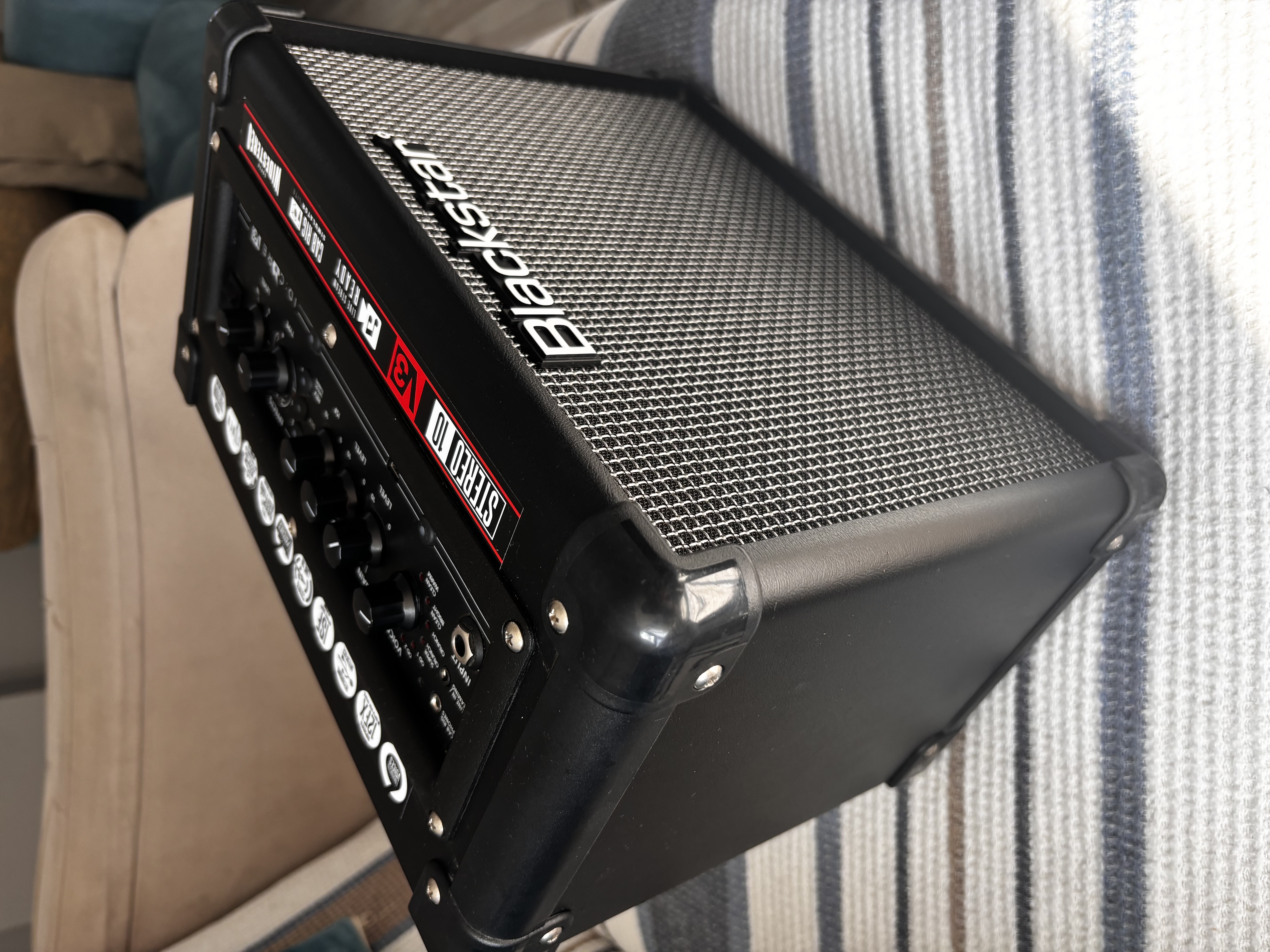 BLACKSTAR ID CORE 10 V3 4