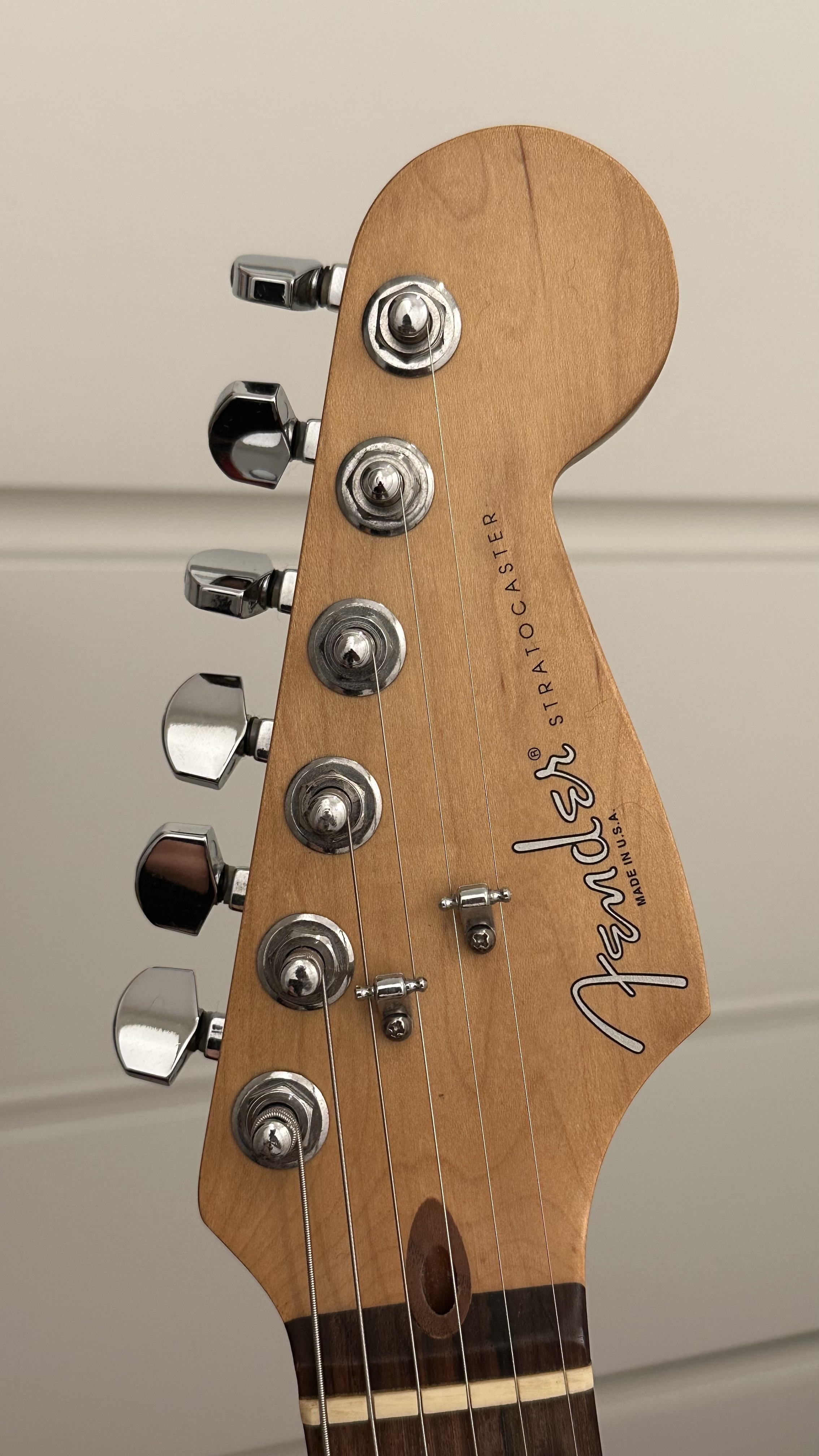 FENDER STRATOCASTER (USA) 5