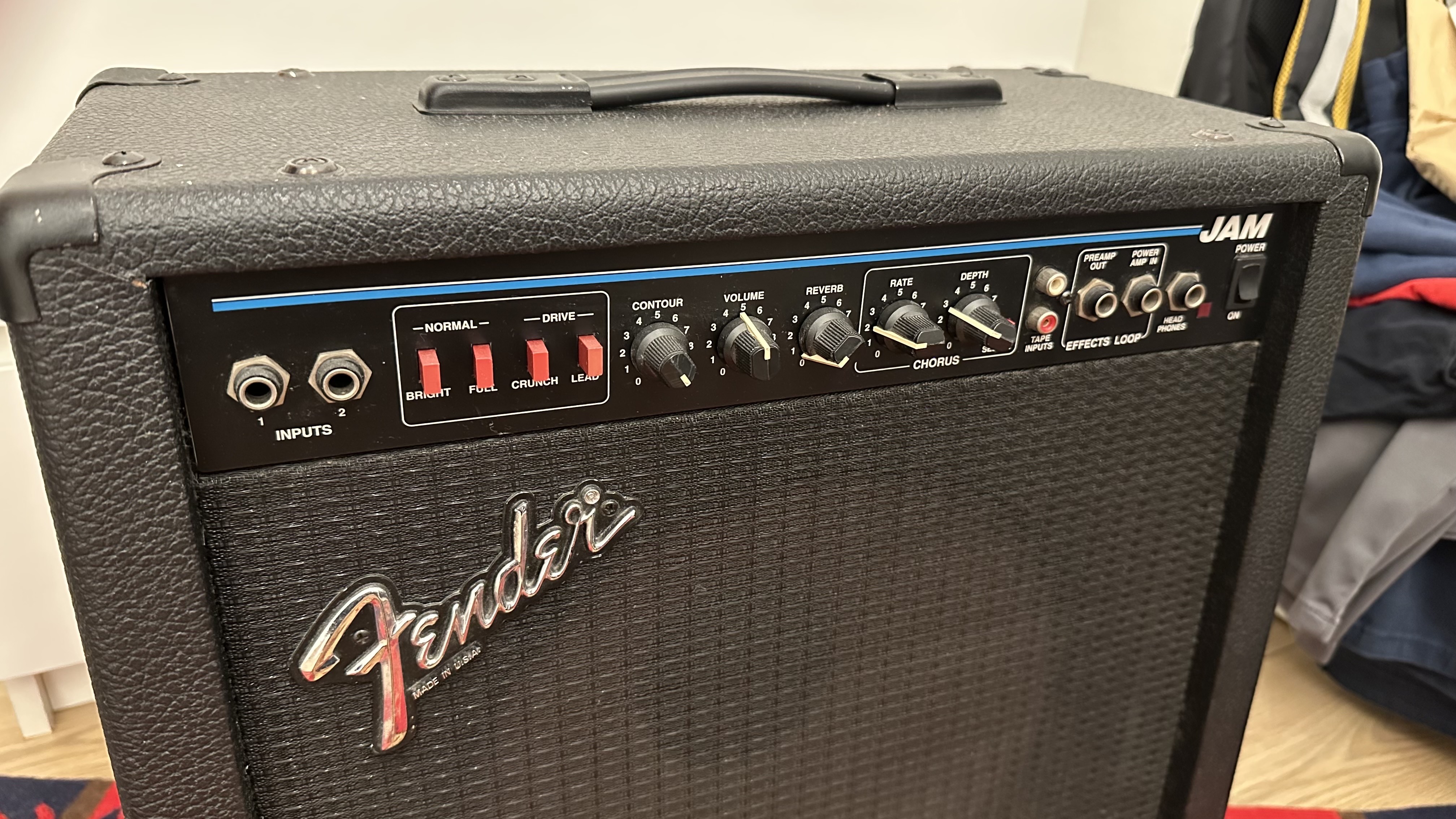 FENDER JAM AMPLİFİKATÖR (USA) 2