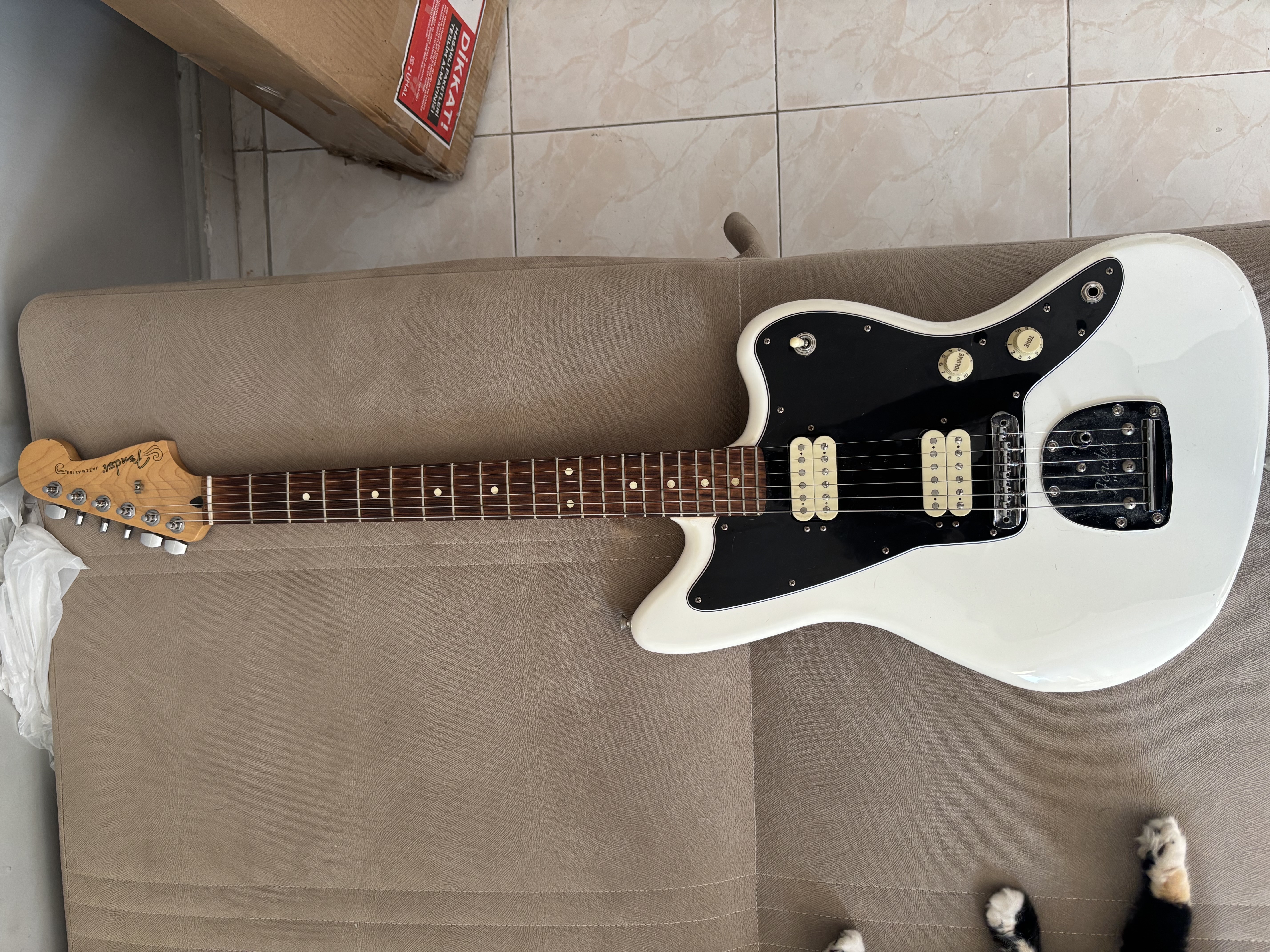 FENDER JAZZMASTER 6