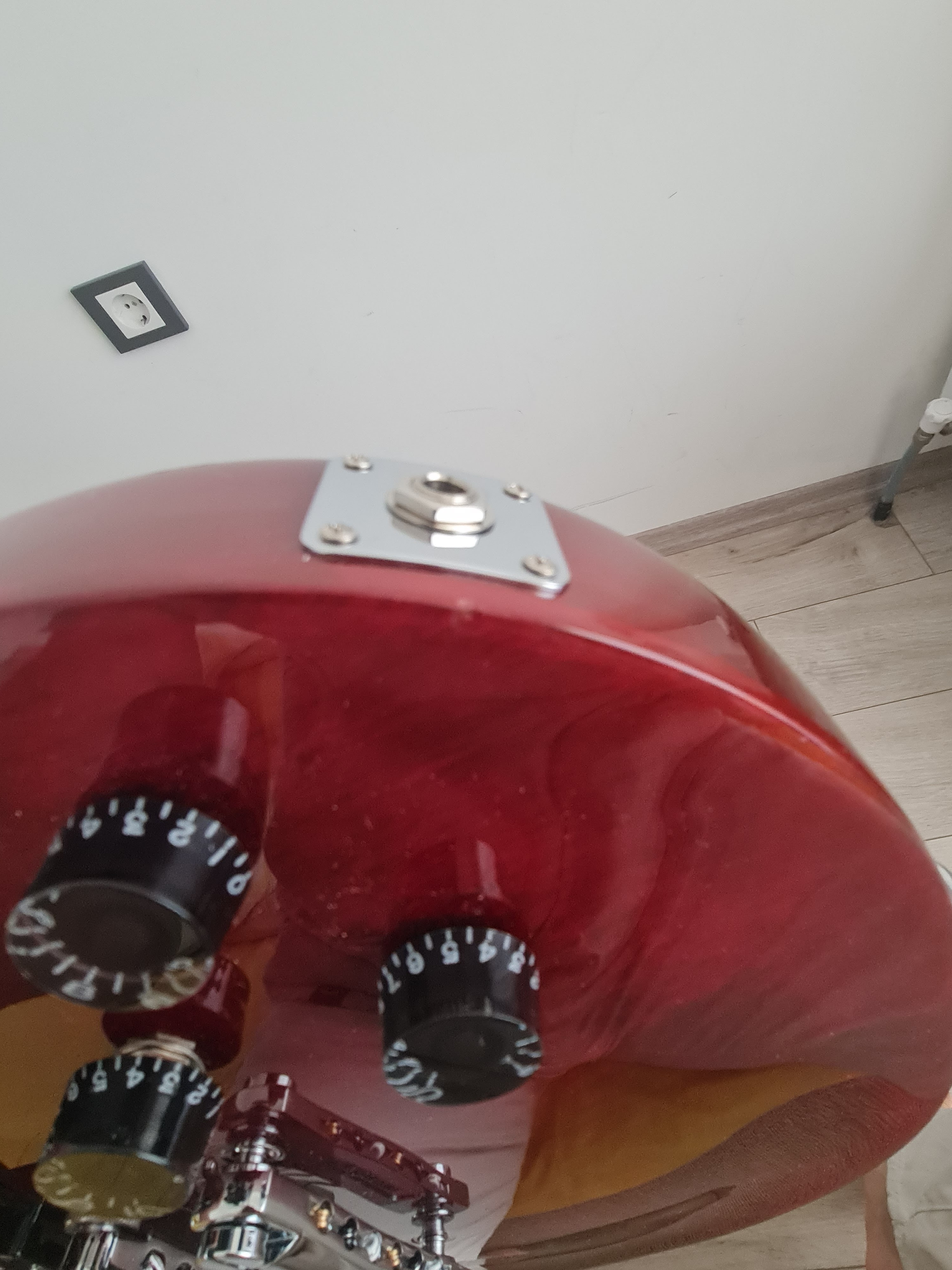Gibson Les Paul Stüdyo 8