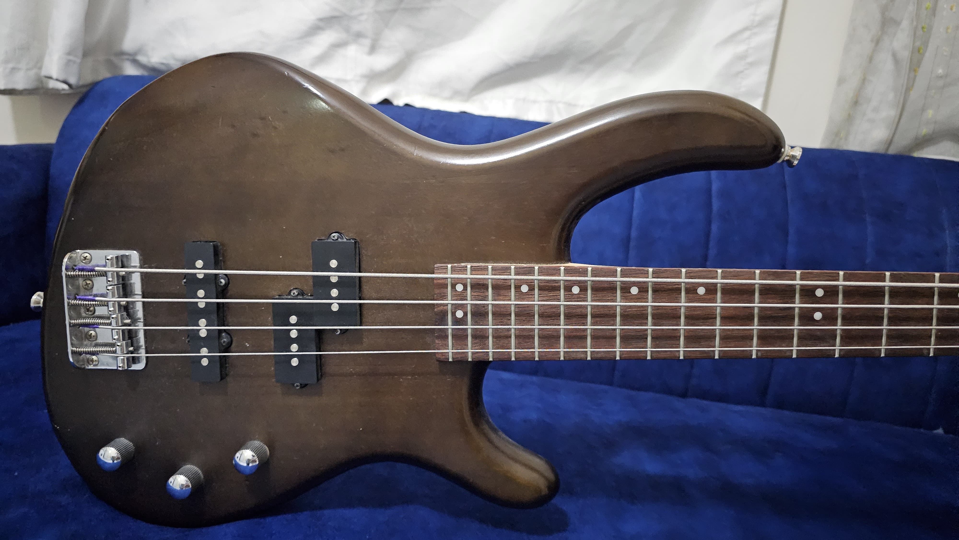 Cort Action PJ Bass Gitar 3