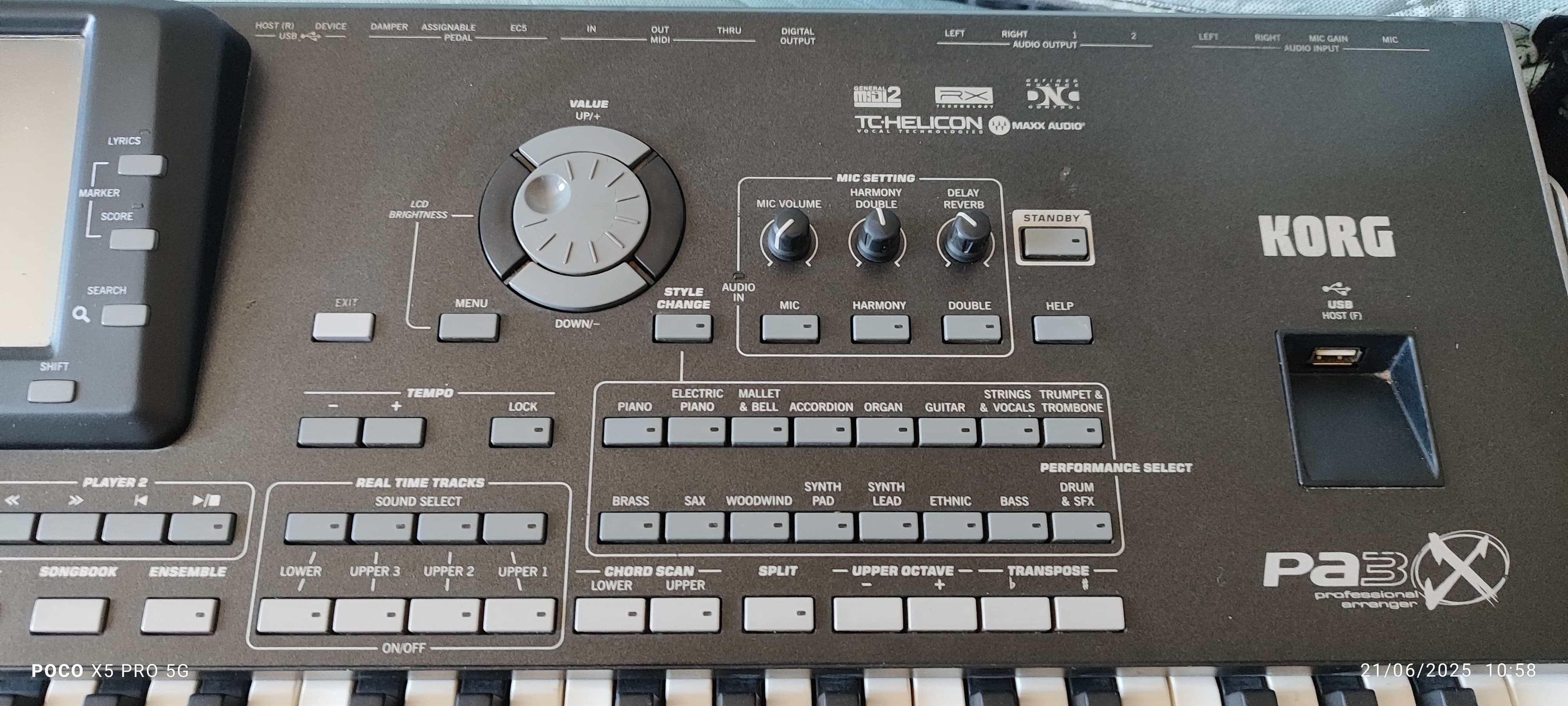 Korg PA 3x 61 tuş tertemiz 4