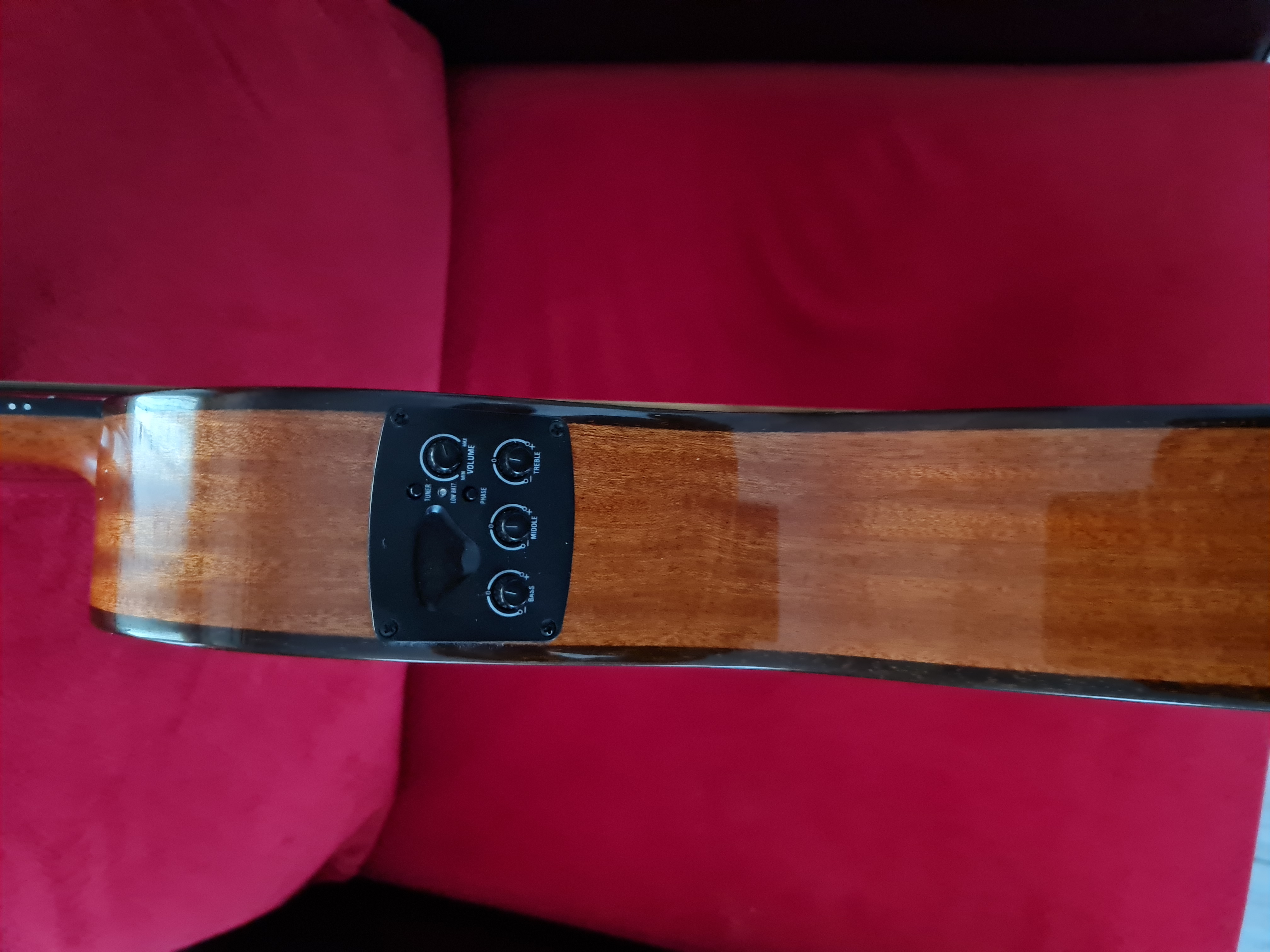 Martinez MP-1 PRE CET Elektro Klasik Gitar 3