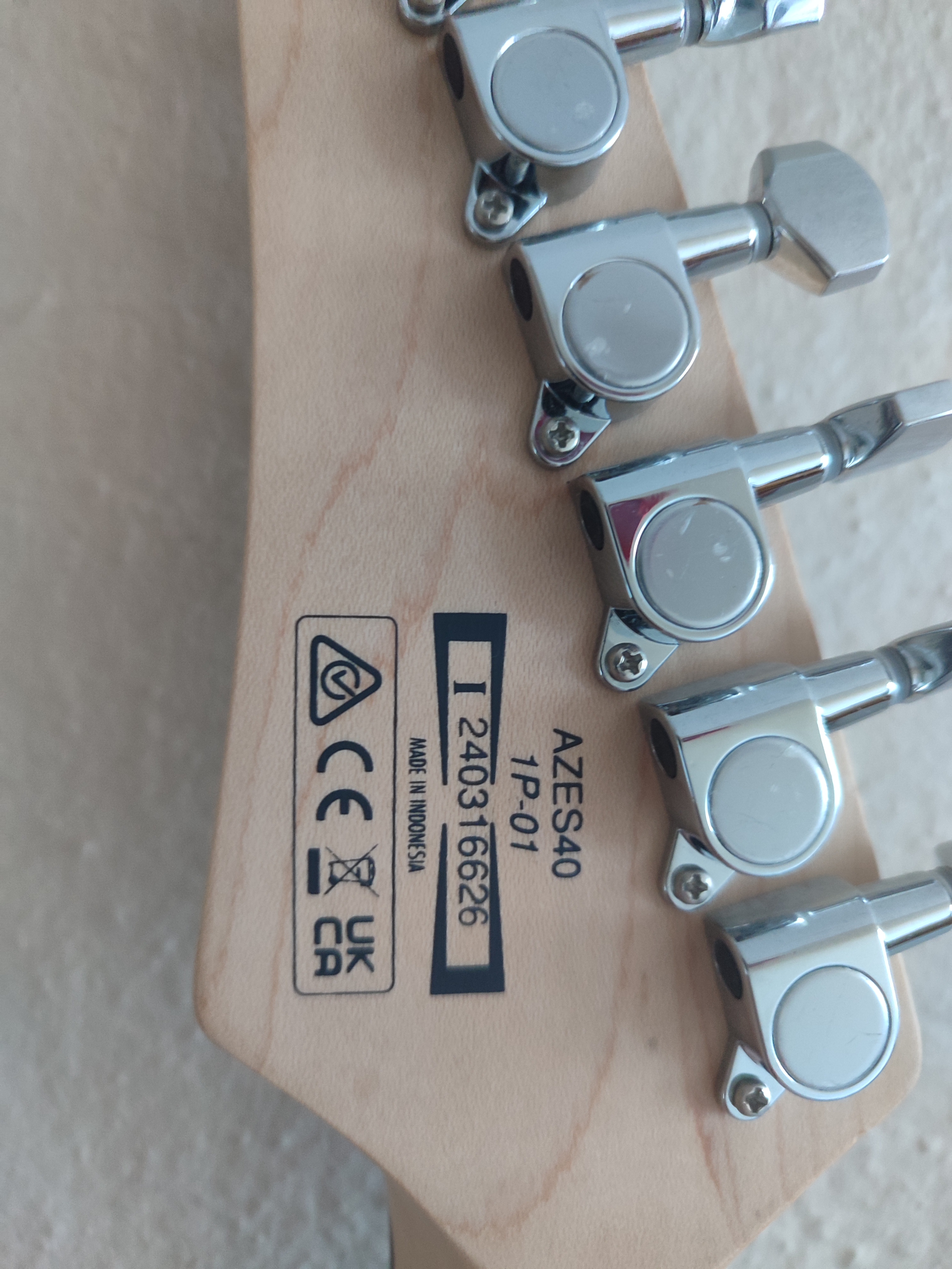 sıfıra yakın ibanez azes 40 6