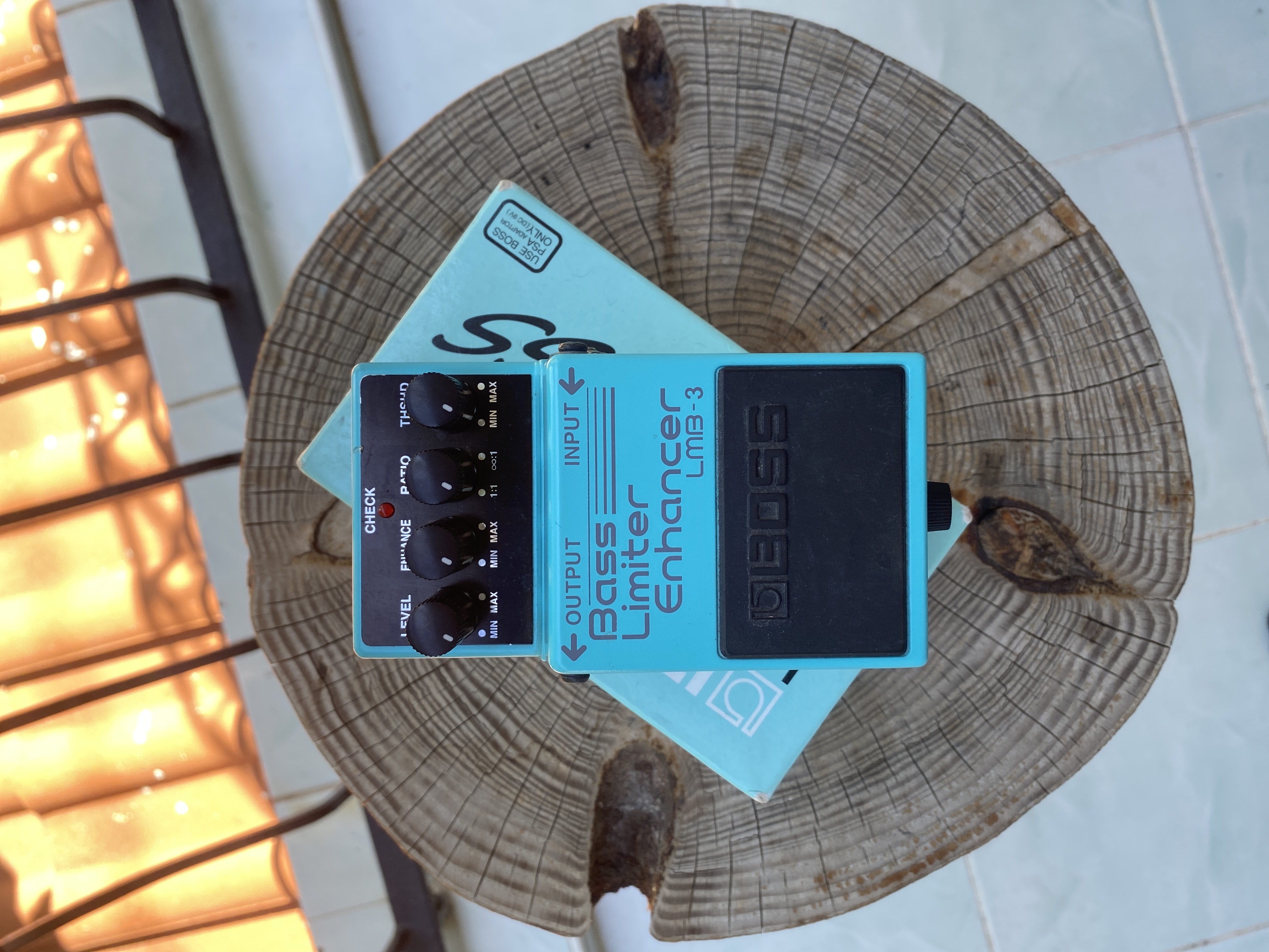boss lmb3 bass limiter enhencer 2