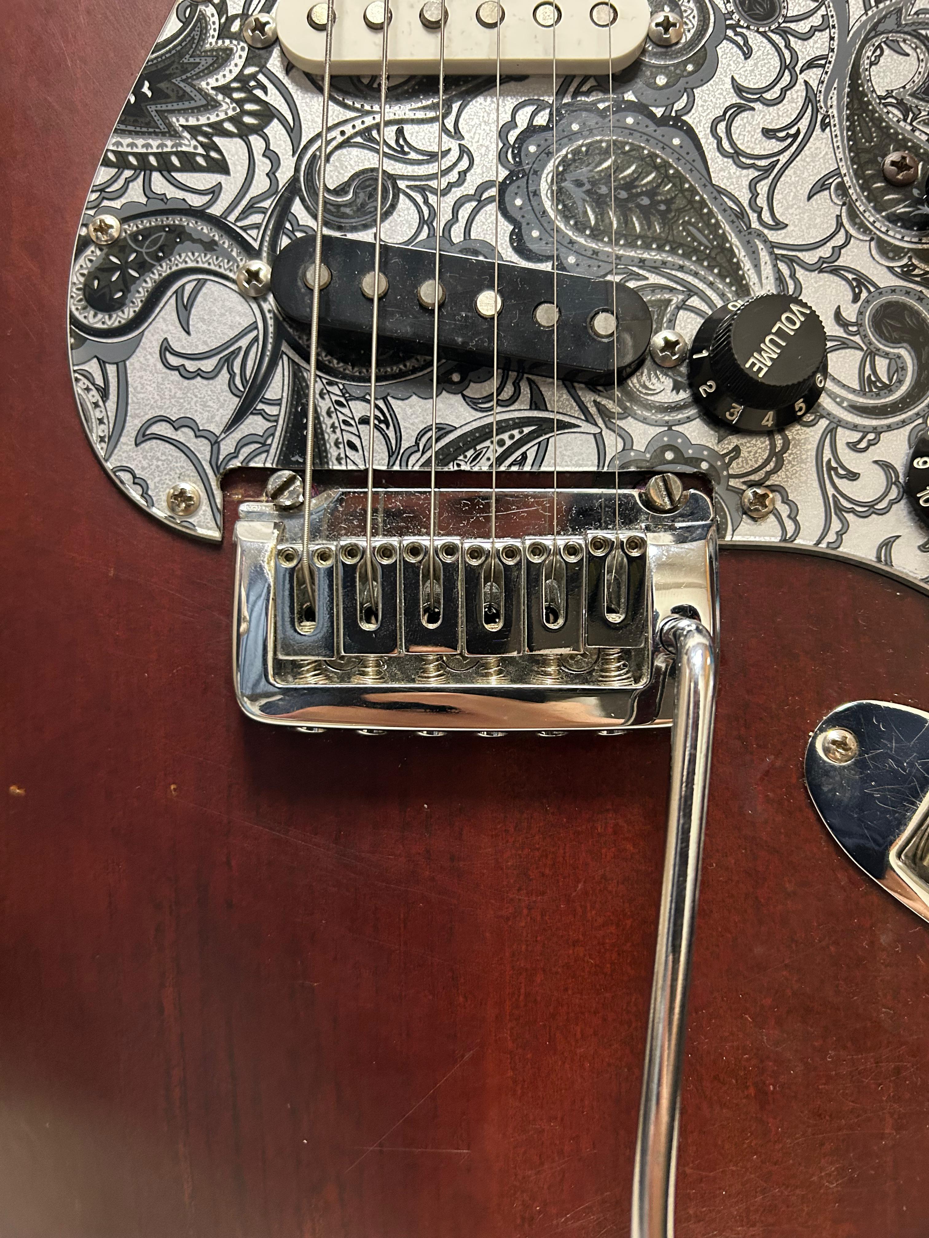 Toplama Fender Stratocaster 4