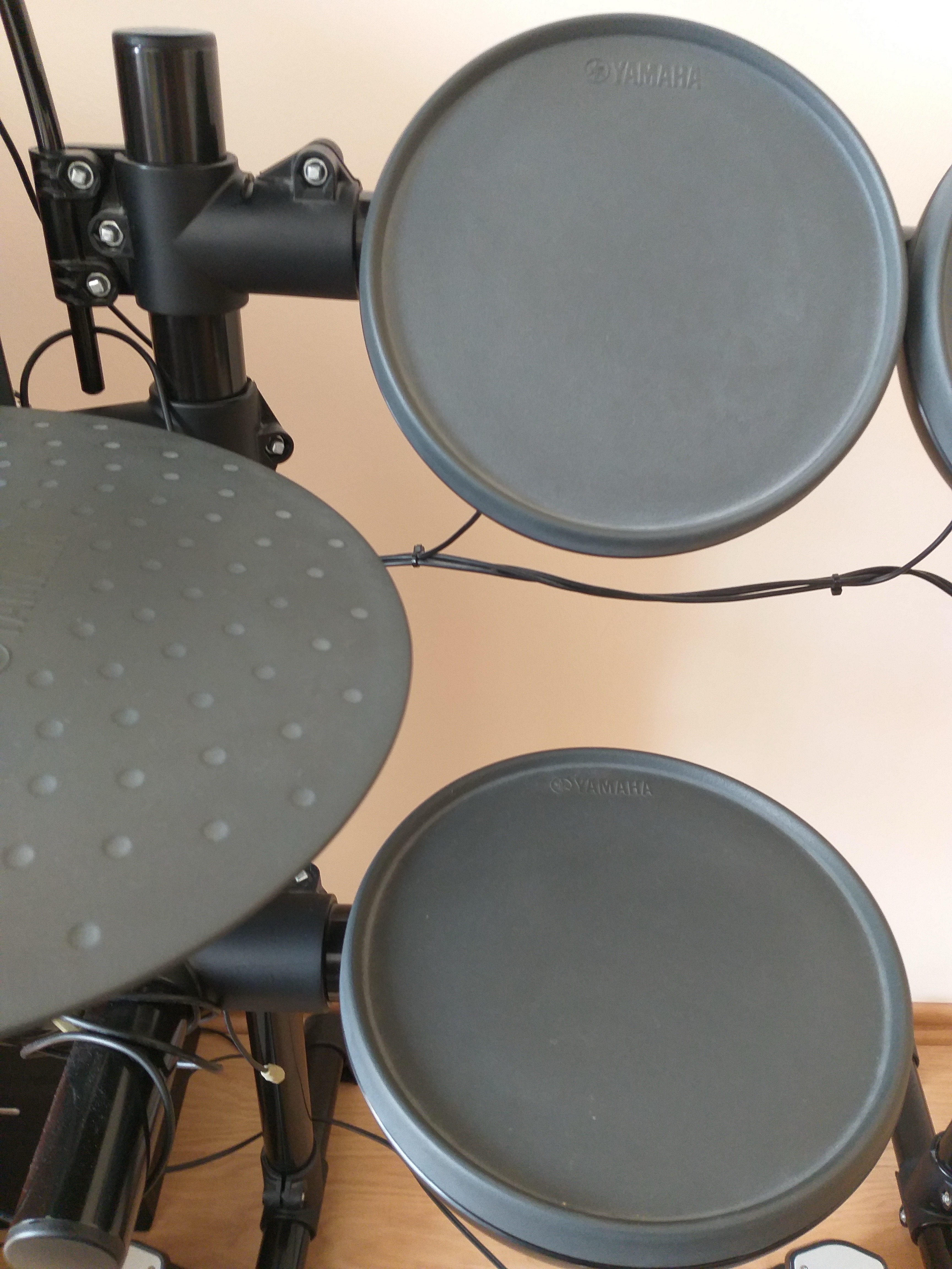 Yamaha DTX400K Elektronik Davul Seti Sıfır Gibi 4