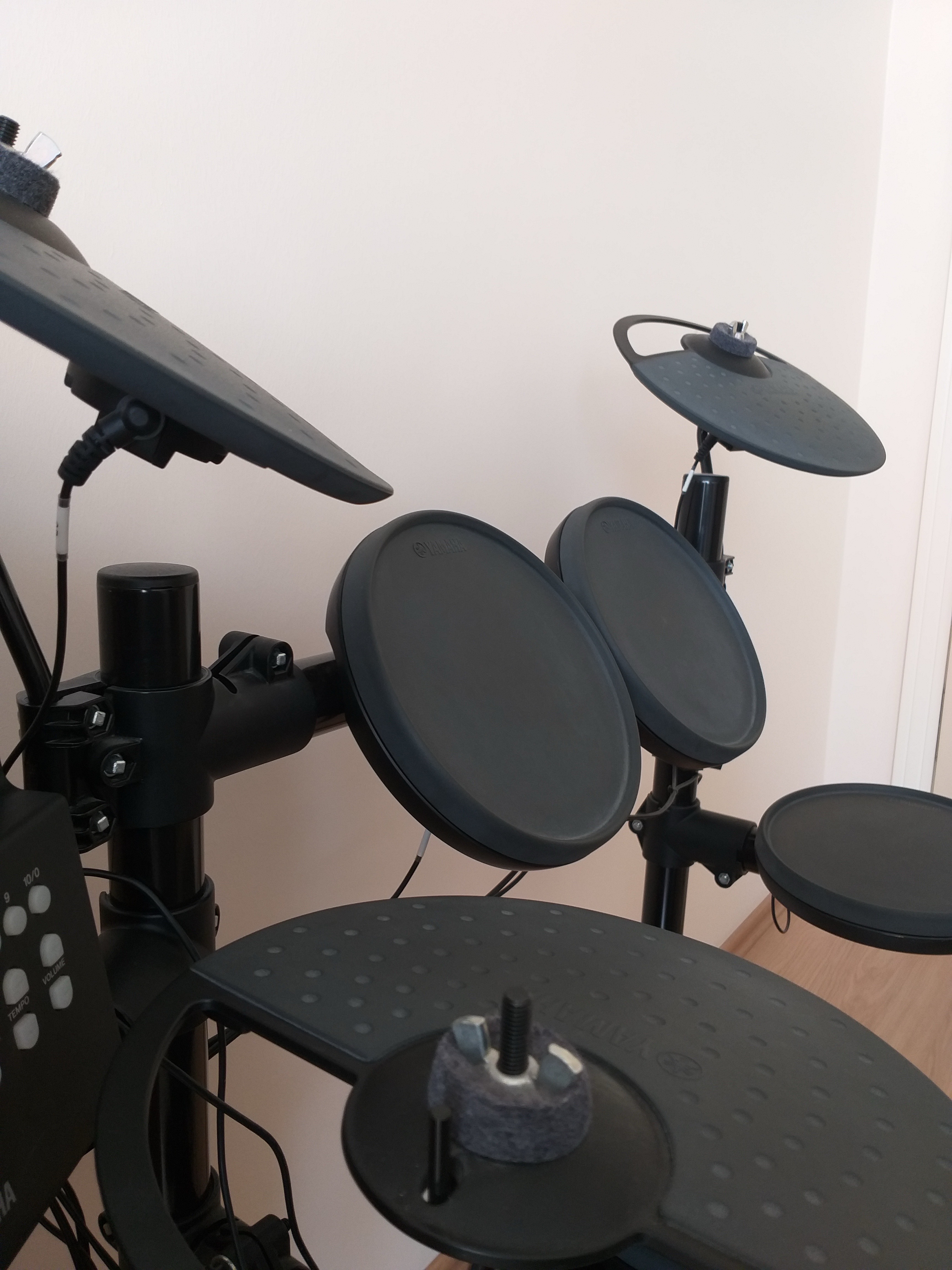 Yamaha DTX400K Elektronik Davul Seti Sıfır Gibi 1