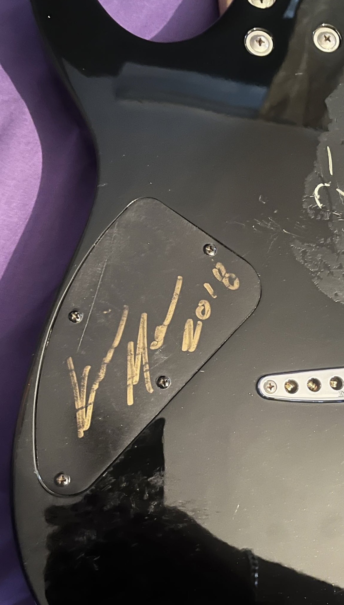 Ibanez Gio EMG 81/60 6