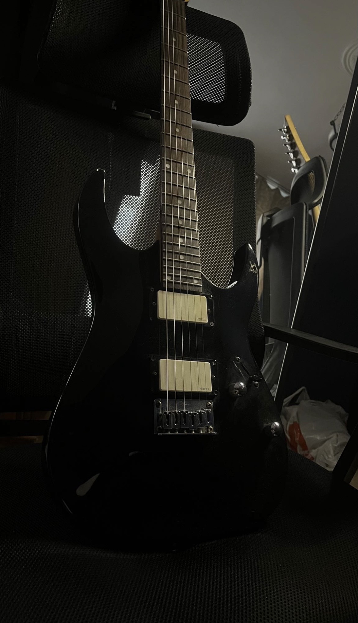 Ibanez Gio EMG 81/60 2