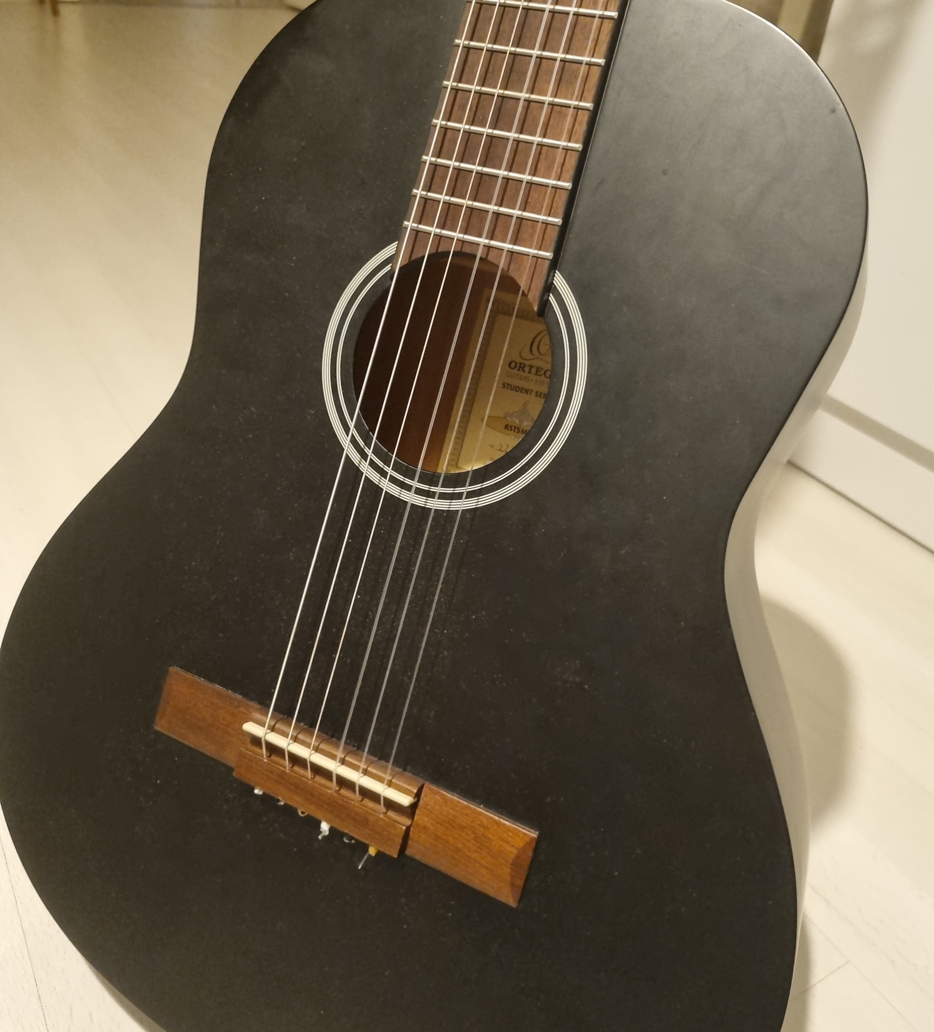 Ortega RST5MBK Klasik Gitar 2
