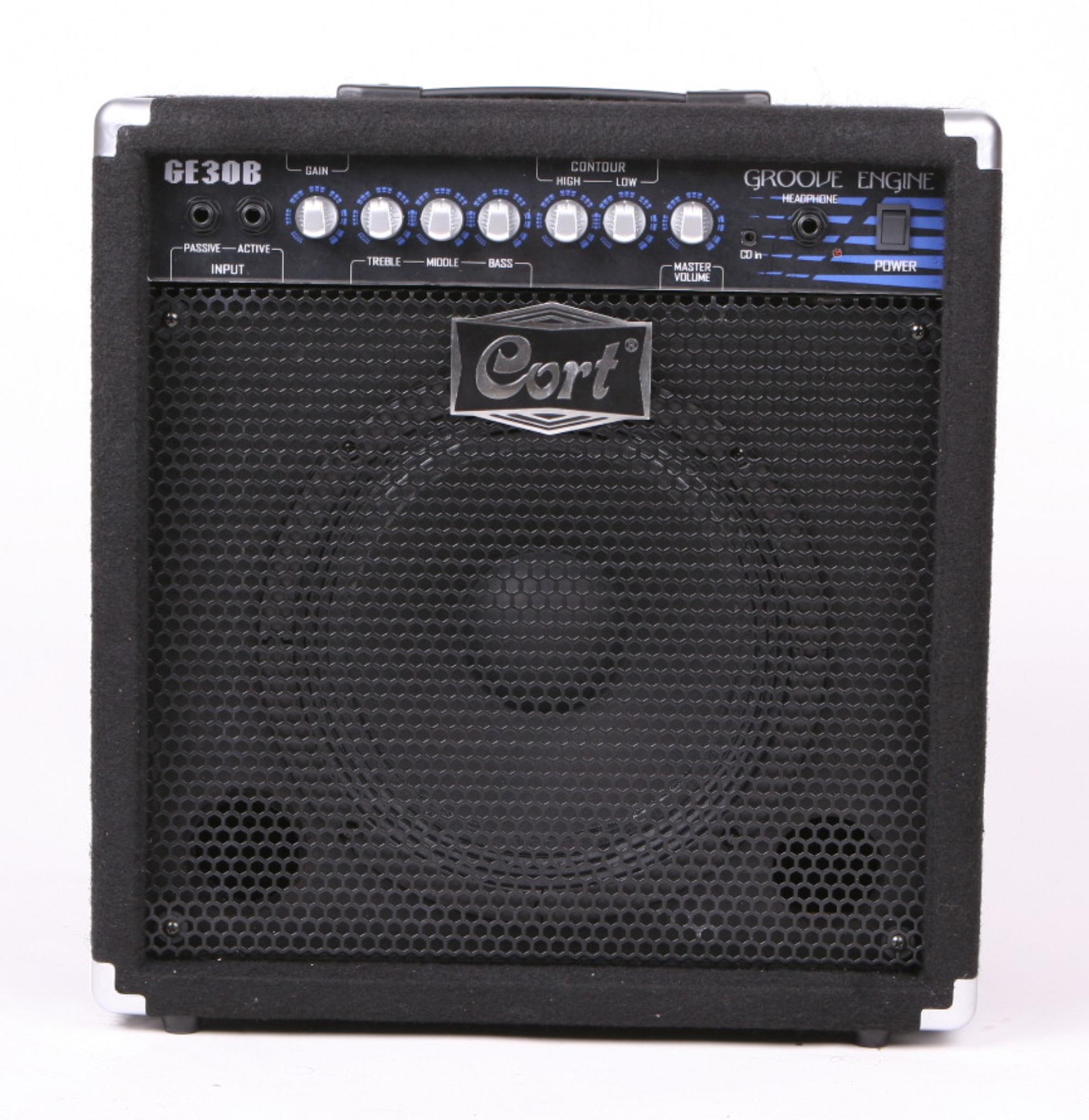 CORT GE30B BASS GİTAR AMFİSİ, 30 W 1