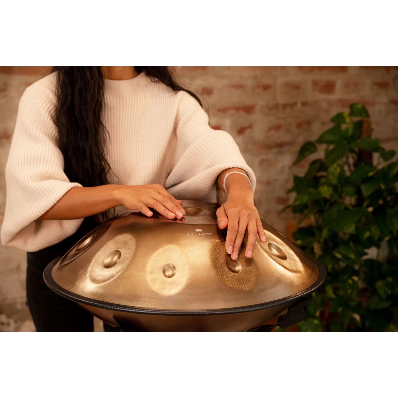 Meinl Sonic Energy HPSTL100 Stainless Steel 10 Notes D Kurd Handpan (Vintage Gold) 8