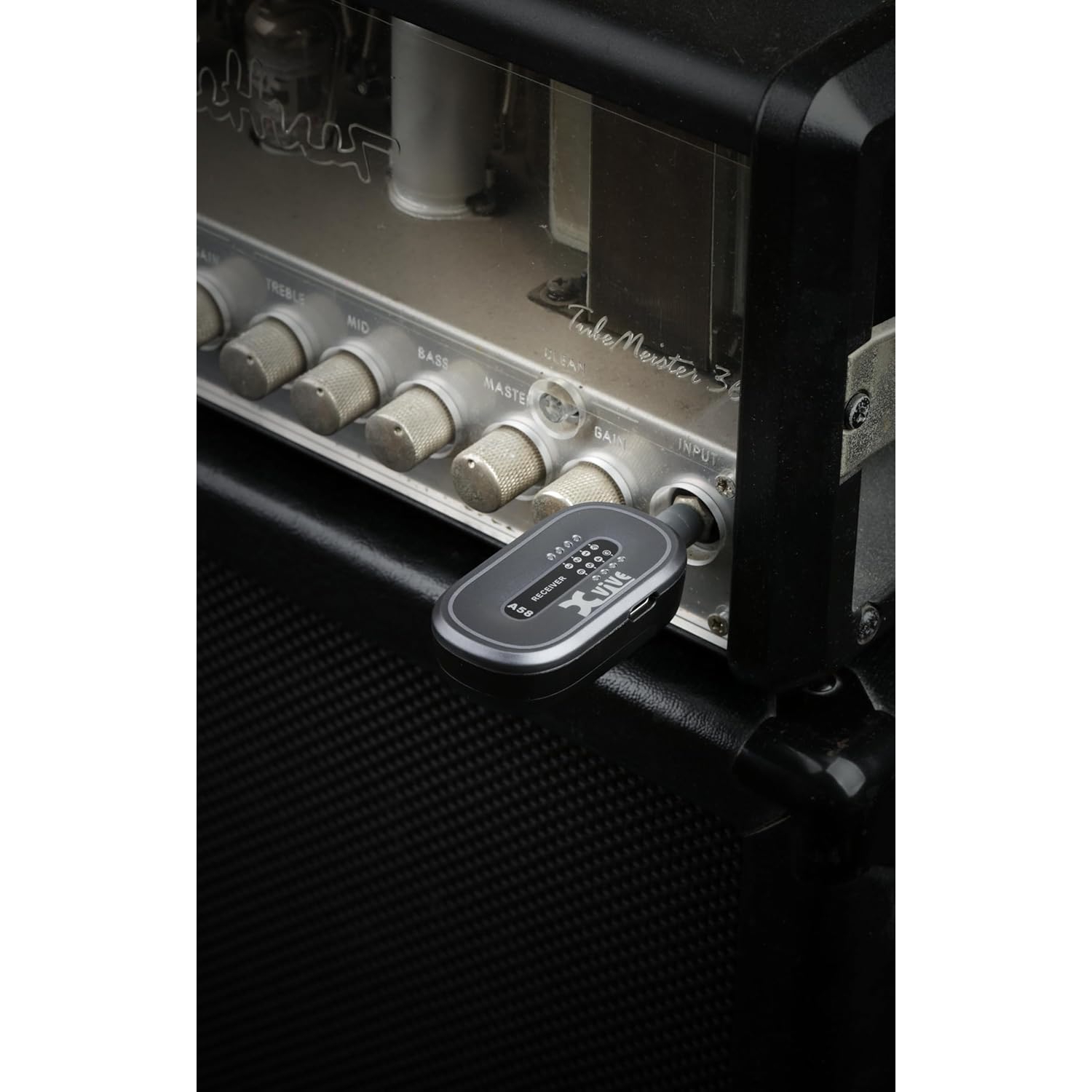 Xvive XV-A58B 5.8GHZ Kablosuz Gitar Bağlantı Sistemi - Siyah 4