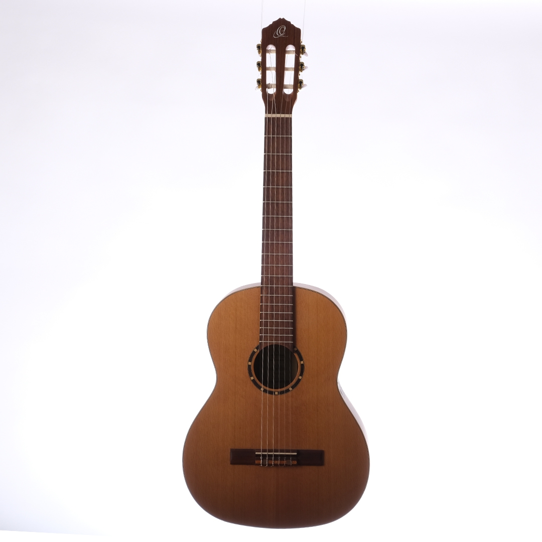 [Outlet] Ortega R131 Klasik Gitar (OL 23-23039) 1