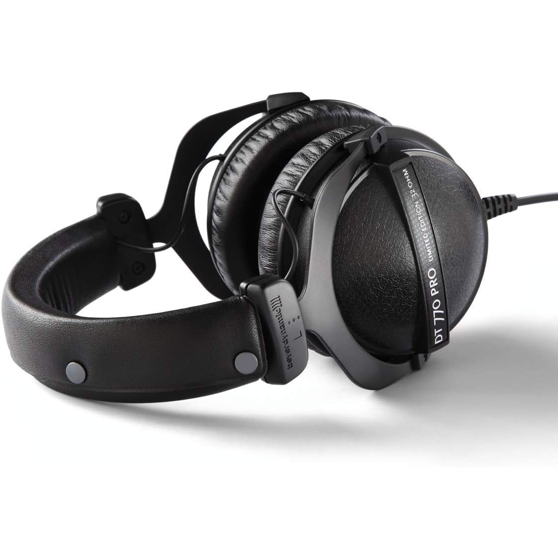 Beyerdynamic DT 770 PRO 32 Ohm Stüdyo Referans Kulaklığı 3