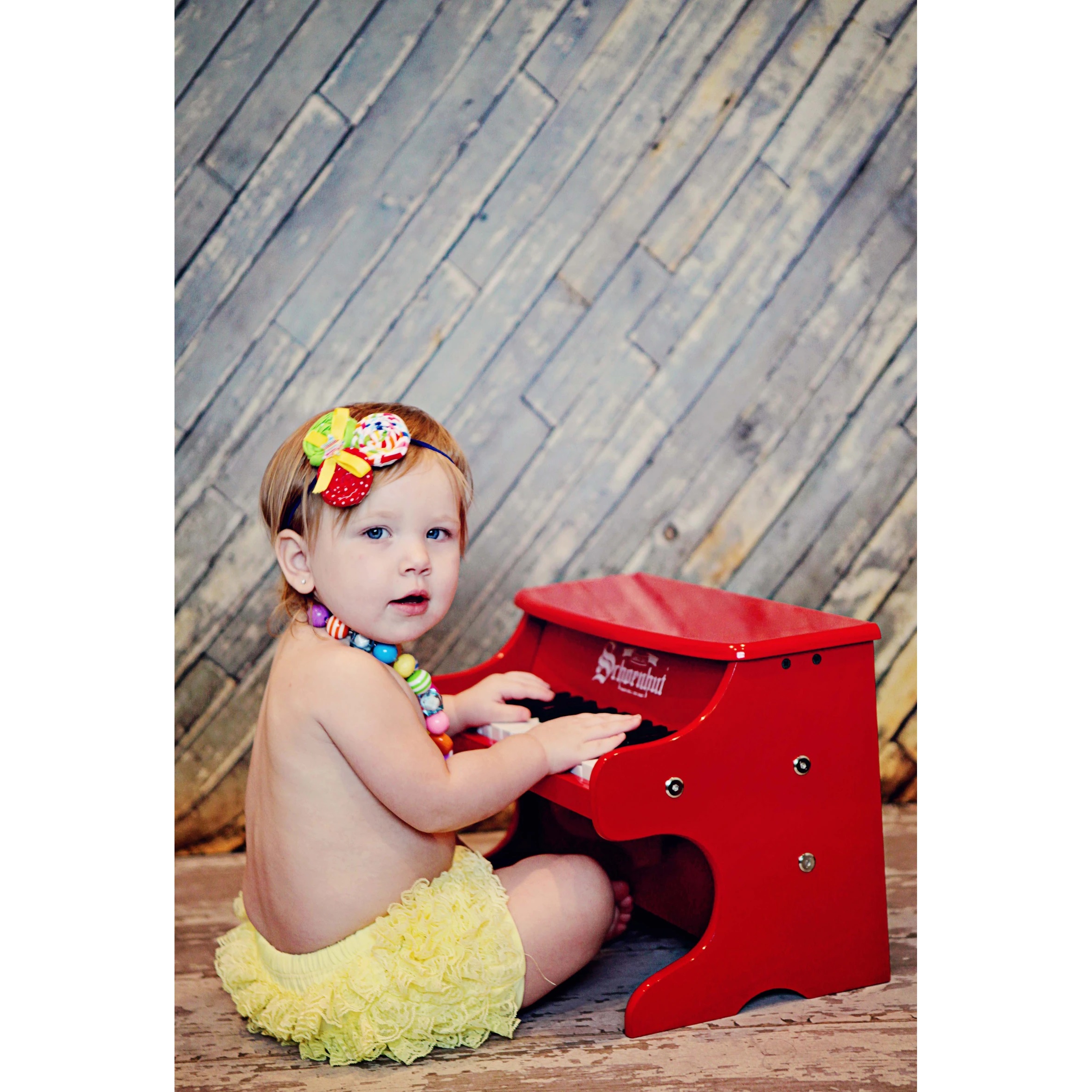 Schoenhut My First Piano II 25-Tuşlu Çocuk Piyanosu (Kırmızı) 2