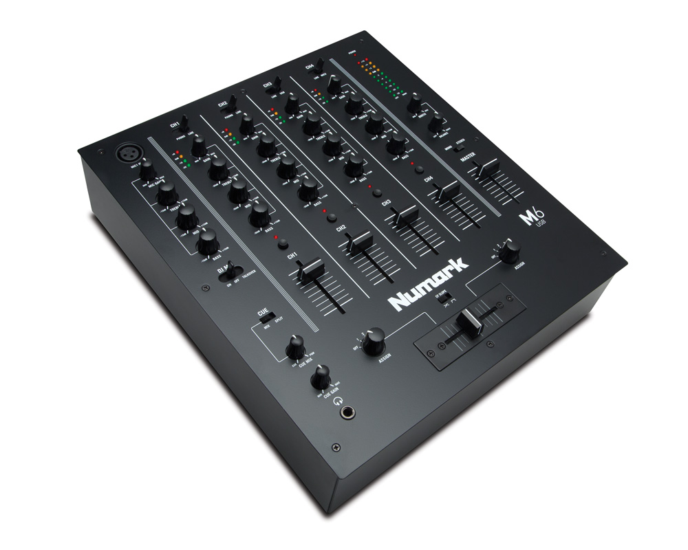 NUMARK M6 USB Mixer 1