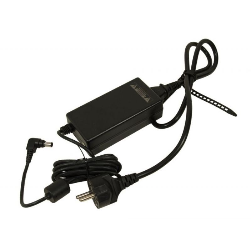 ROLAND PSB 12U Adaptör 3