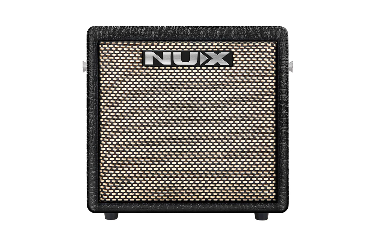 Nux Mighty 8BT MKII Taşınabilir Elektro Gitar Amfisi 1