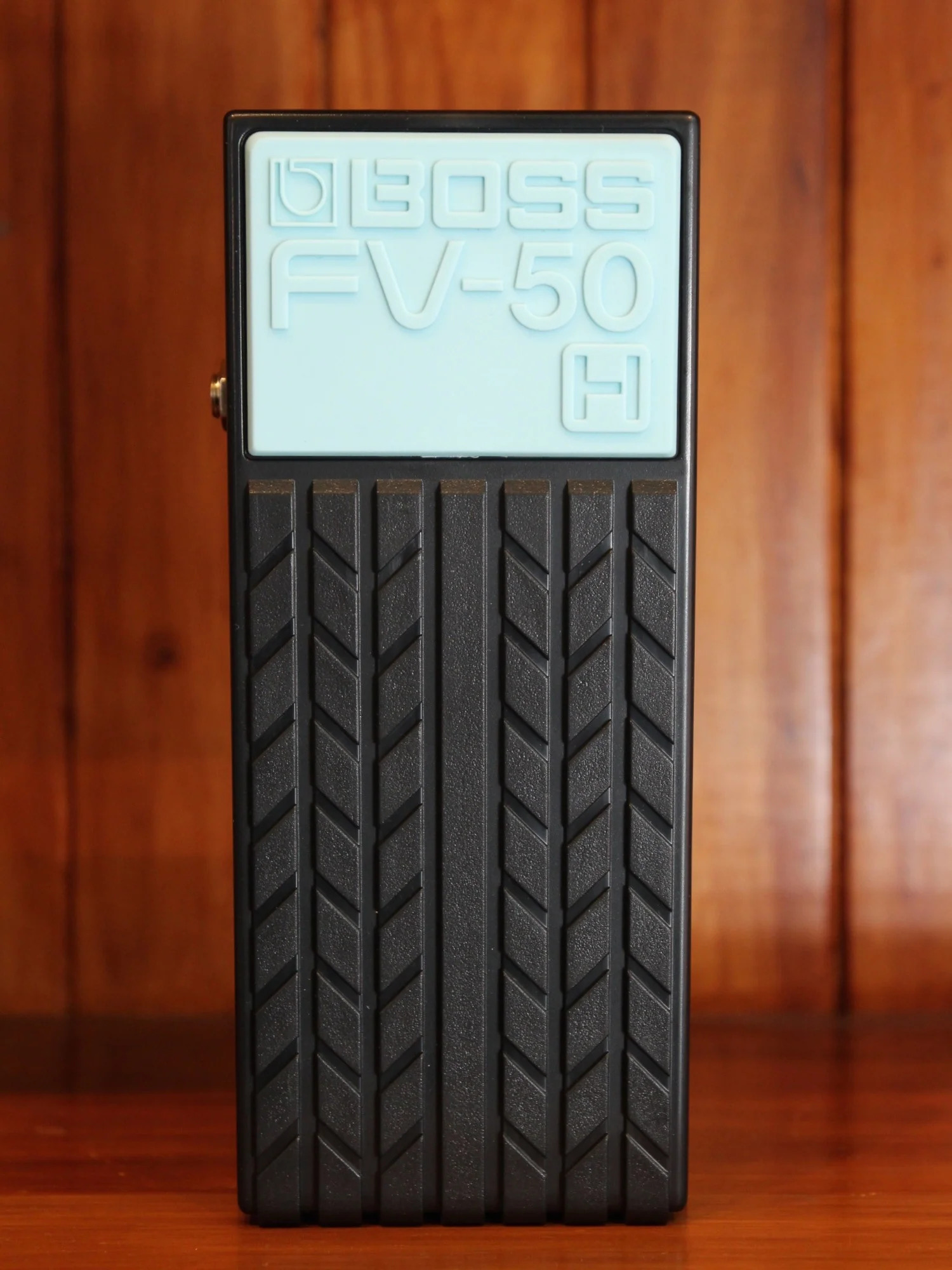 Boss FV-50H Volume Kontrol Pedalı 4