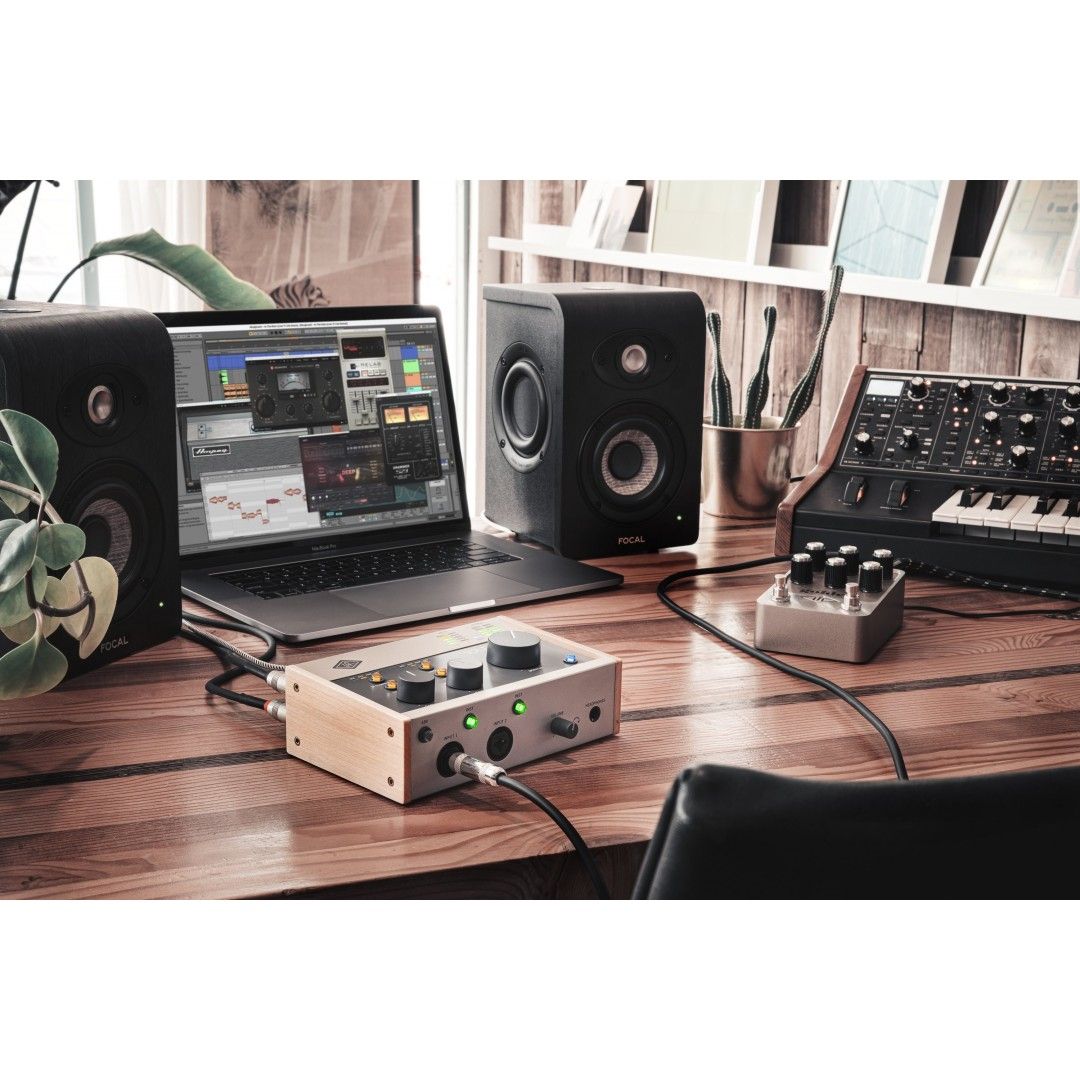 Universal Audio Volt 276 5