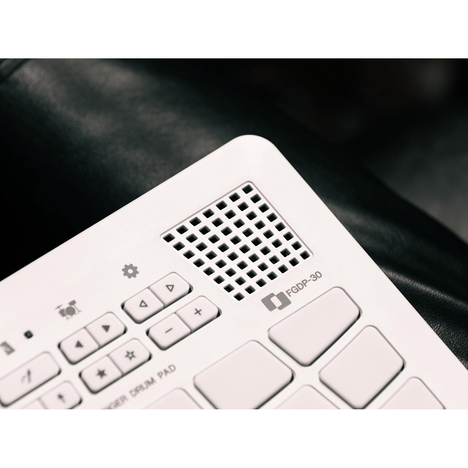 Yamaha FGDP-30 Finger Drum Pad Controller 7