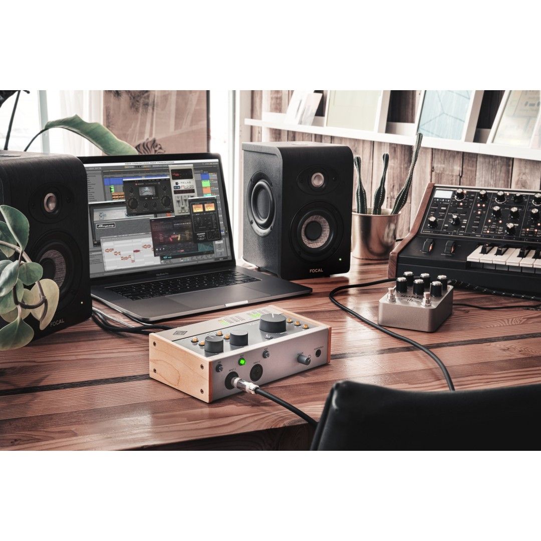 Universal Audio Volt 476 4
